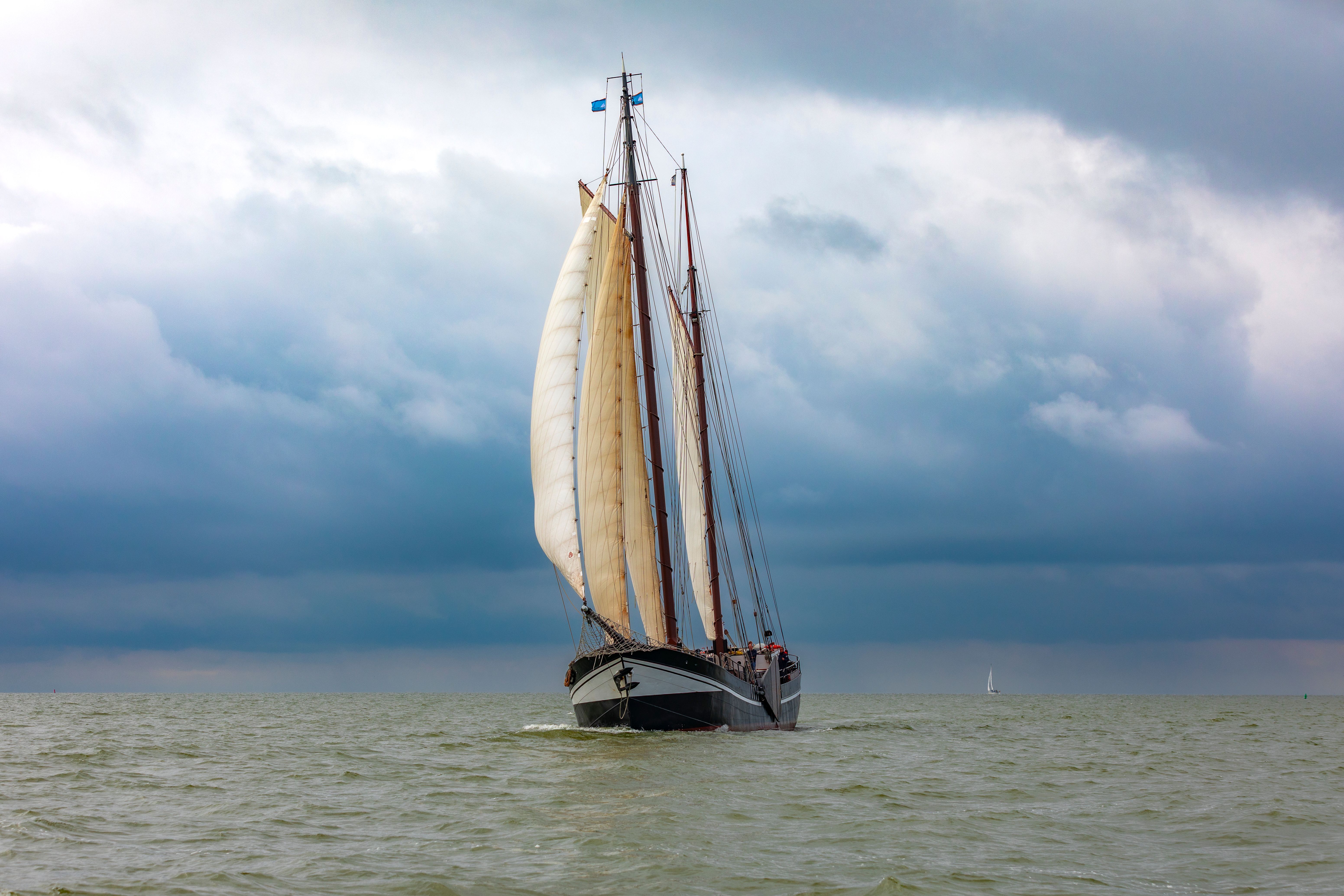 Zeilen op het IJsselmeer