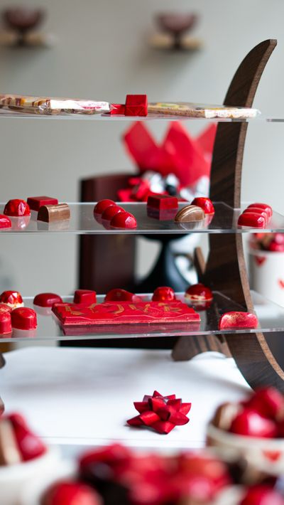 Tiered display of confections — Soufian Lafnesh on Pexels