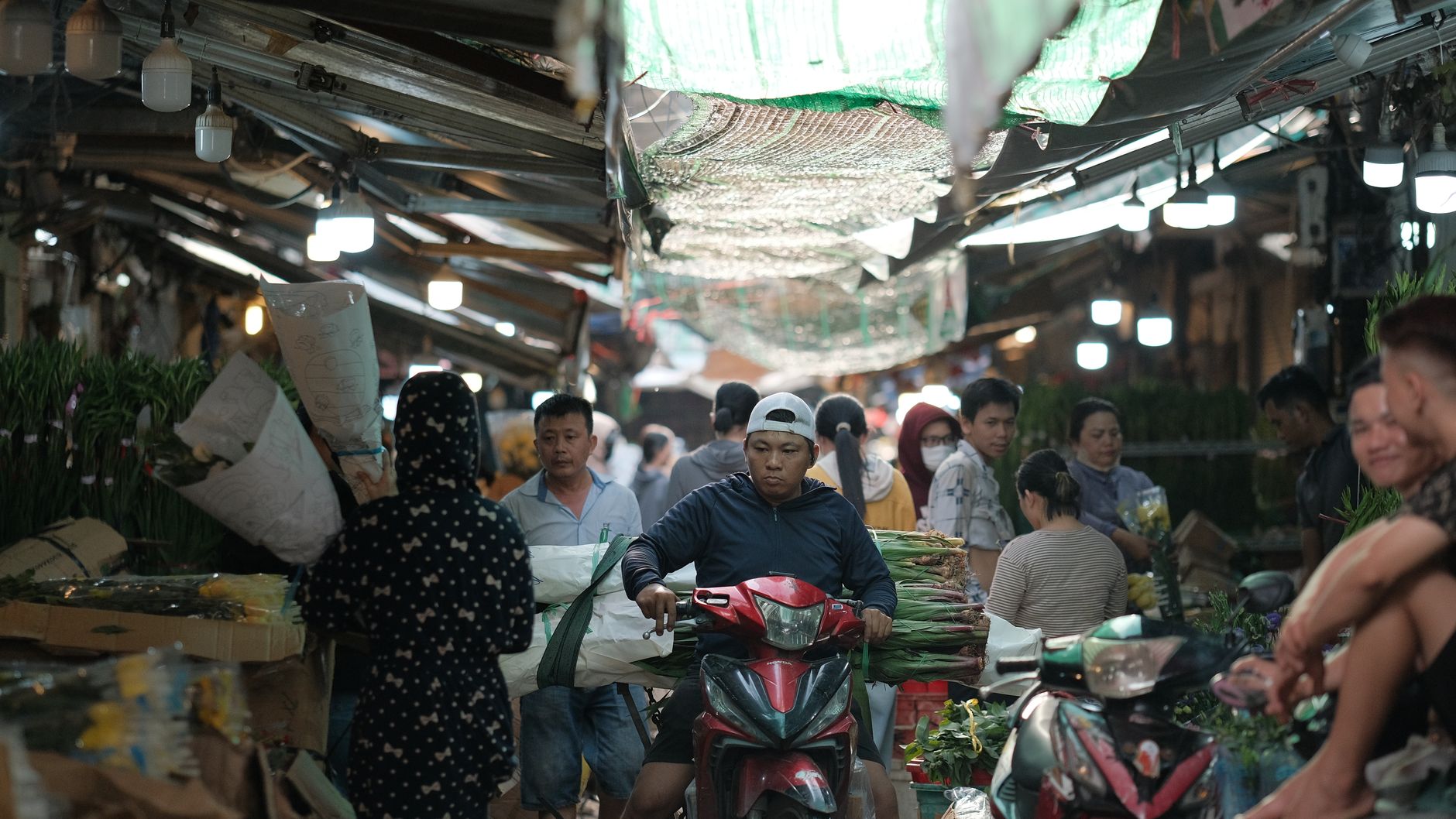 Thương mại điện tử và Social Commerce đang định hình lại thị trường FMCG Việt Nam năm 2026