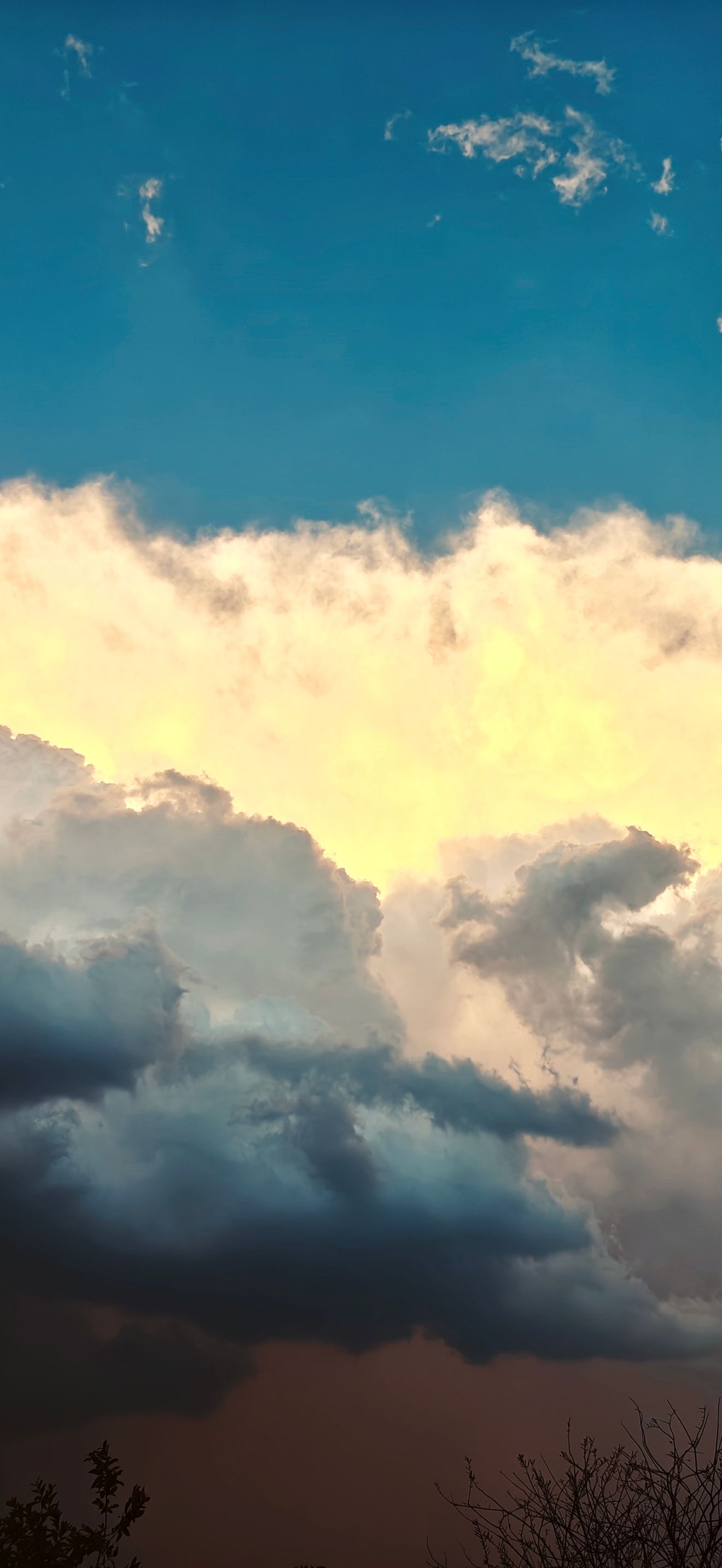Dramatic Sunset Clouds Over Koraon India 4K iPhone 17 Pro Wallpaper