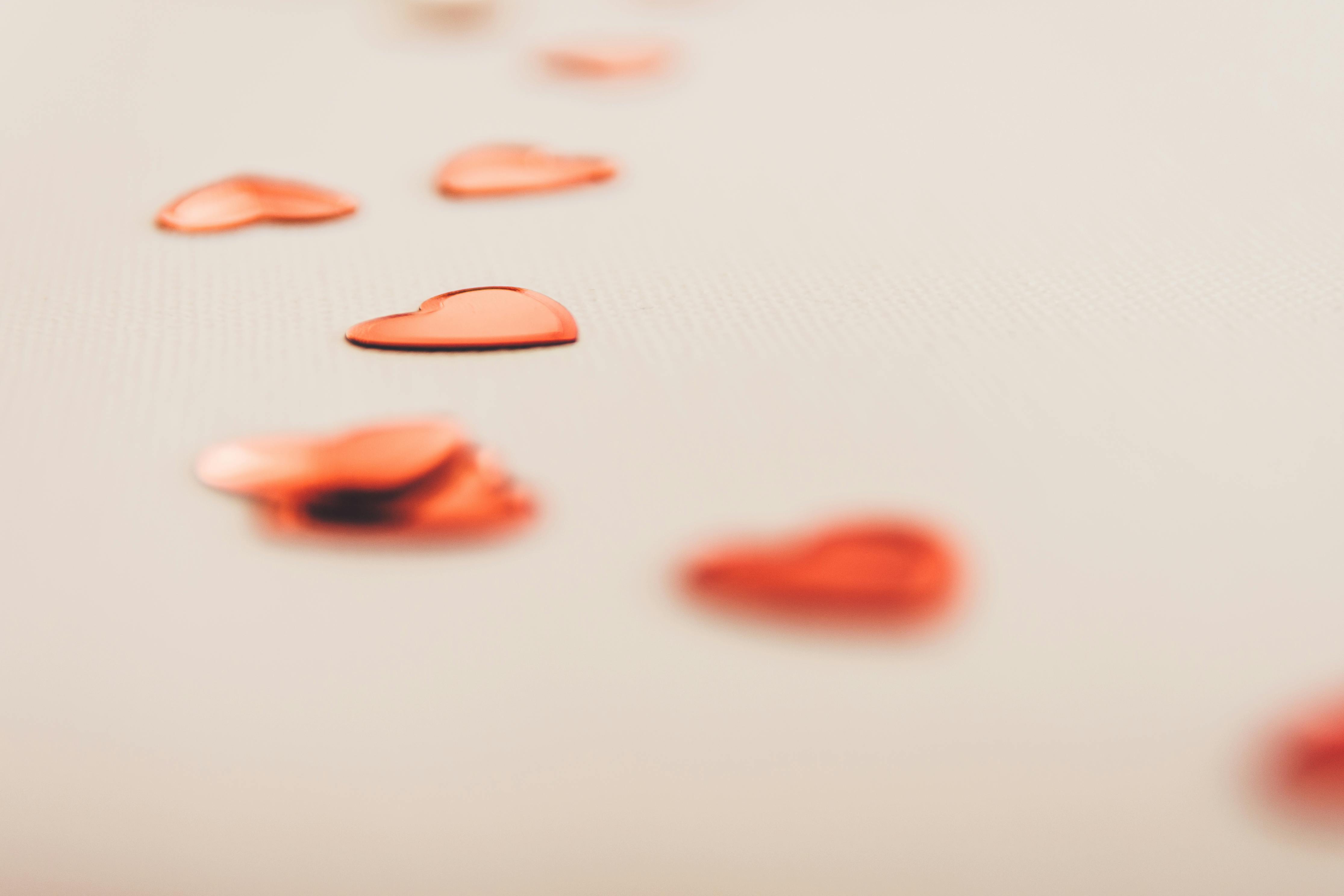 Mini Red Hearts Wallpaper · Free Stock Photo