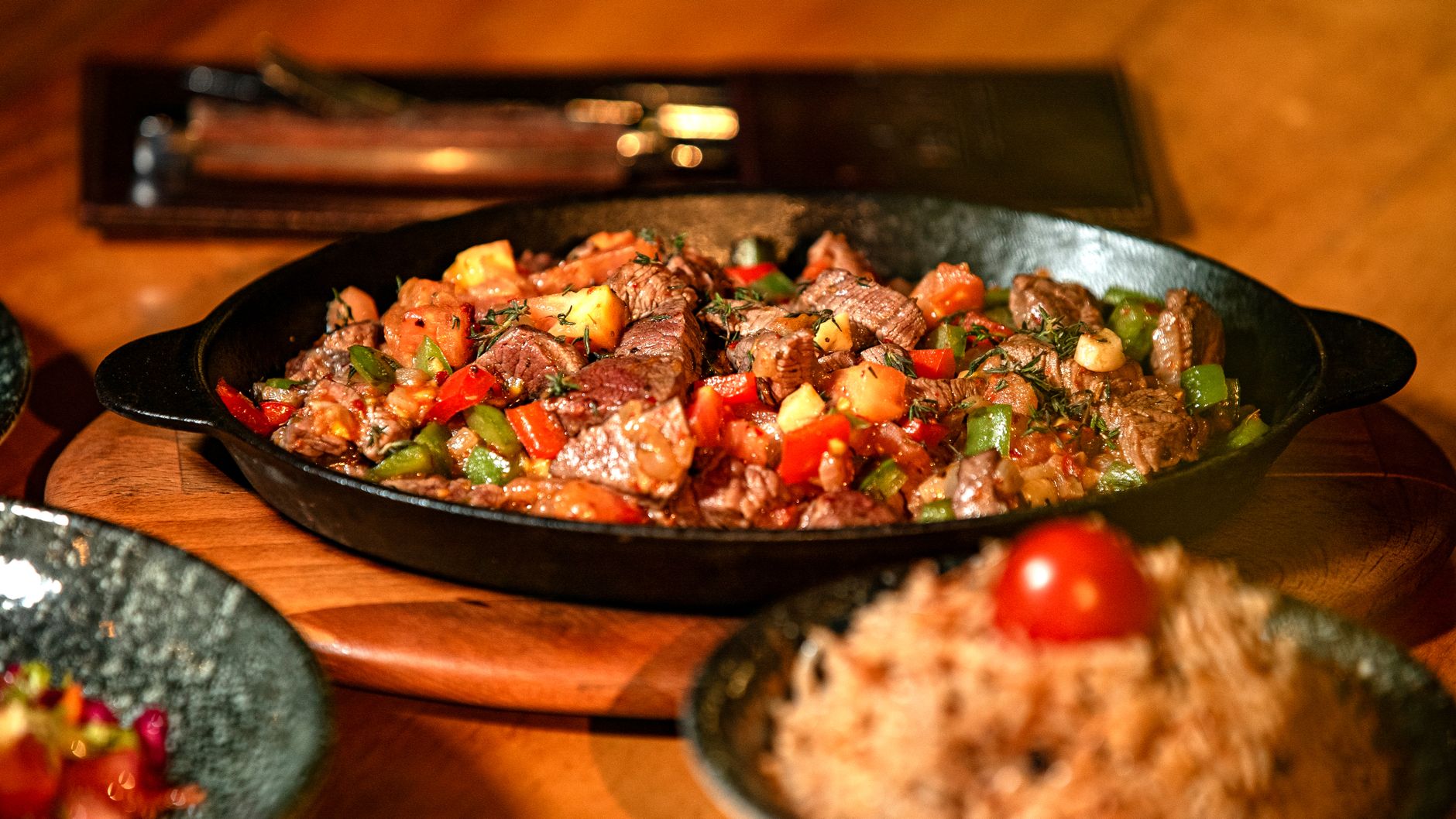 Desi Deira Restaurant ( Meena Bazar Branch )