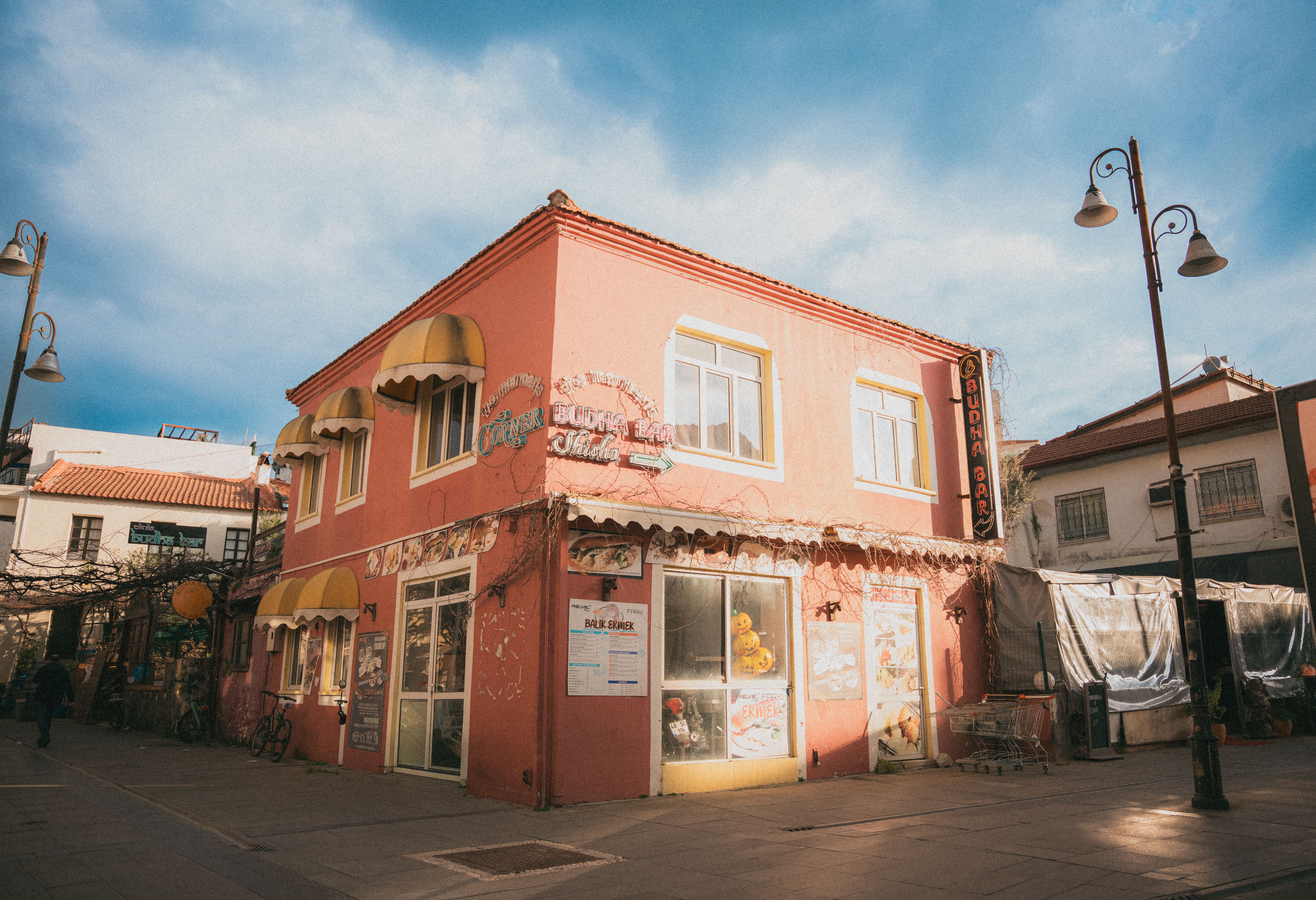 Photos: Center for Creative Photography announces acquisition of nine photography archives — Photo by MÖV  Frame on Pexels
