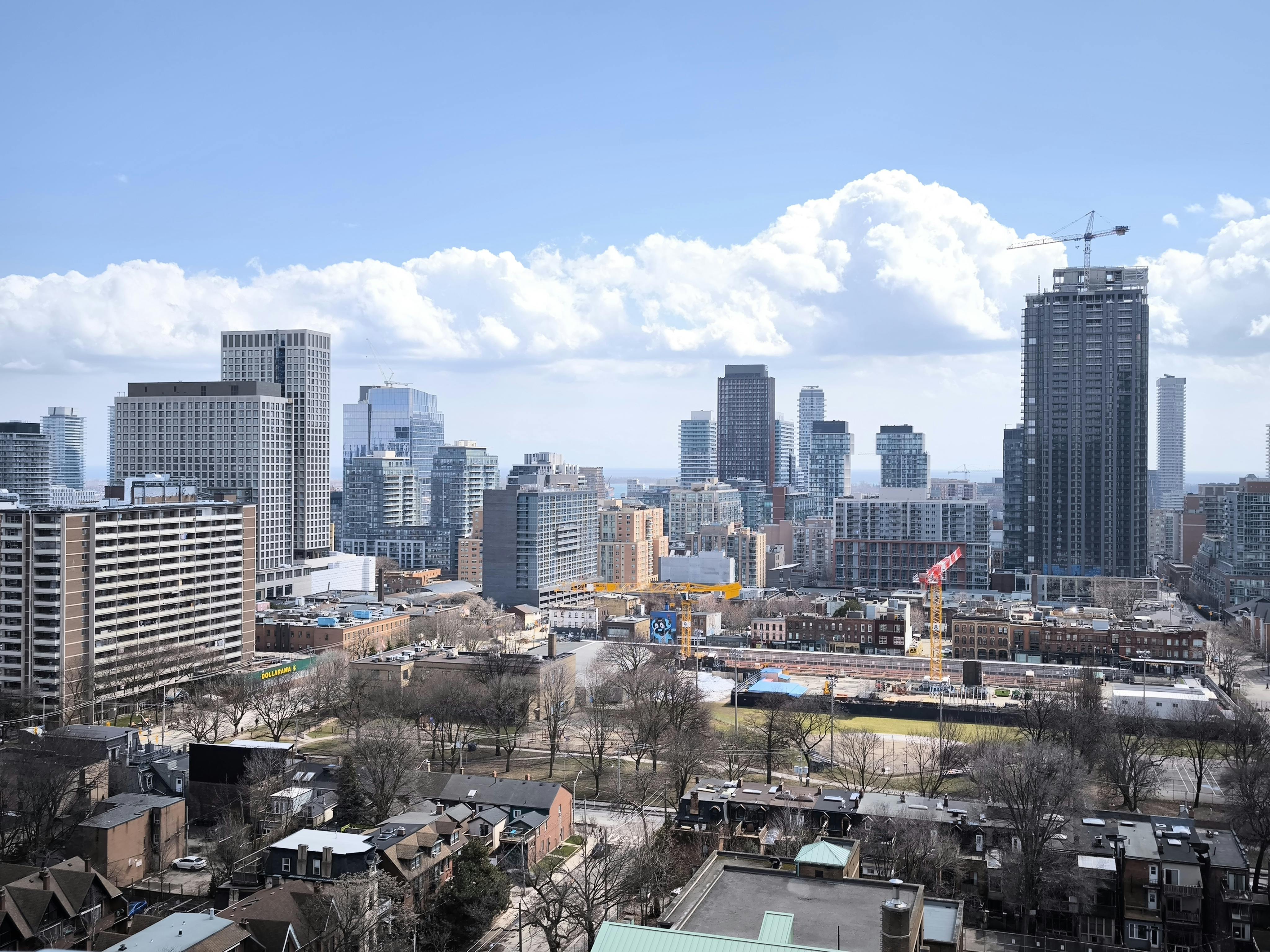 5 Best AI Coding Tools for Toronto Devs in 2026 (PIPEDA Compliant)