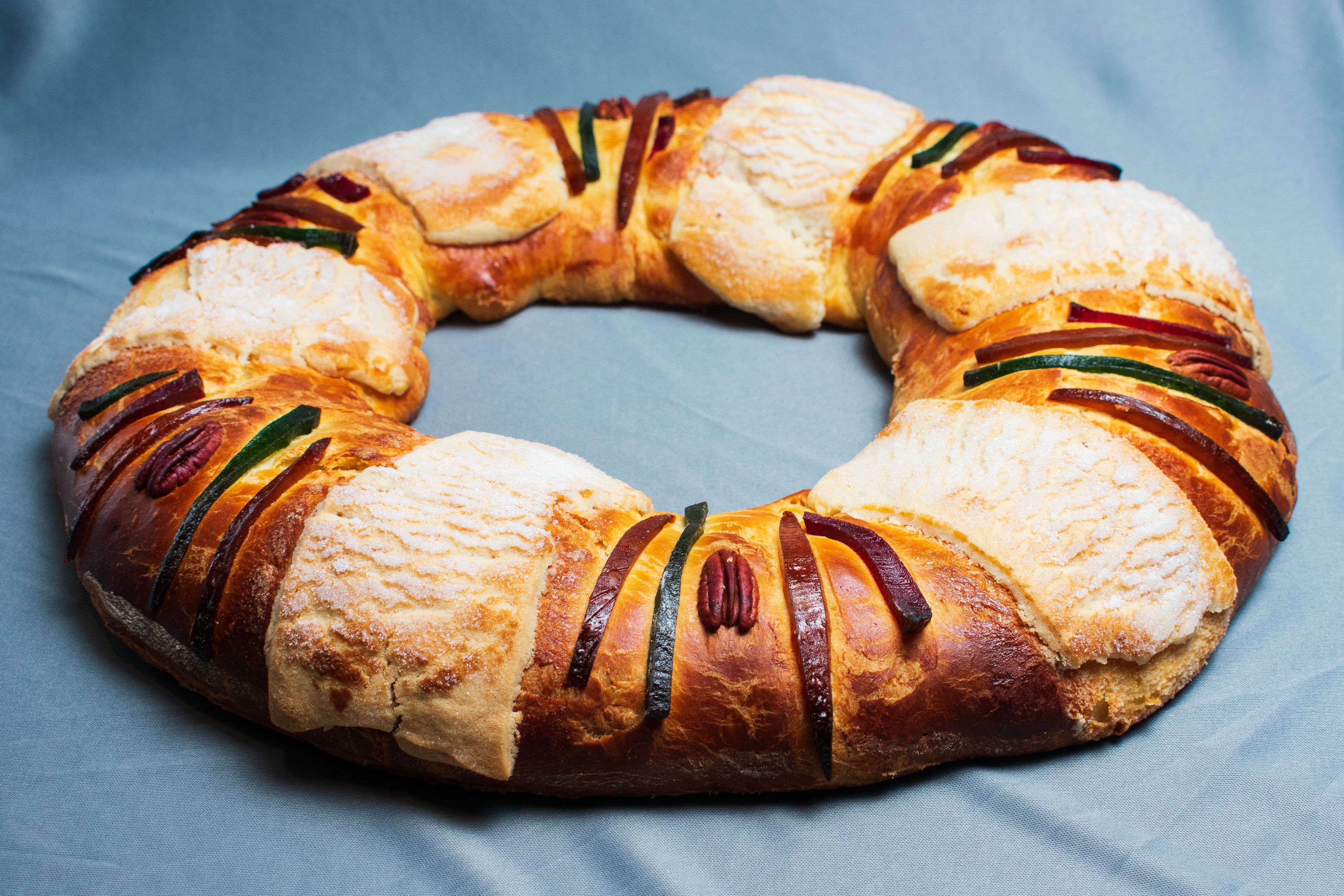 Spanish Rosca de Reyes with Hidden Charm