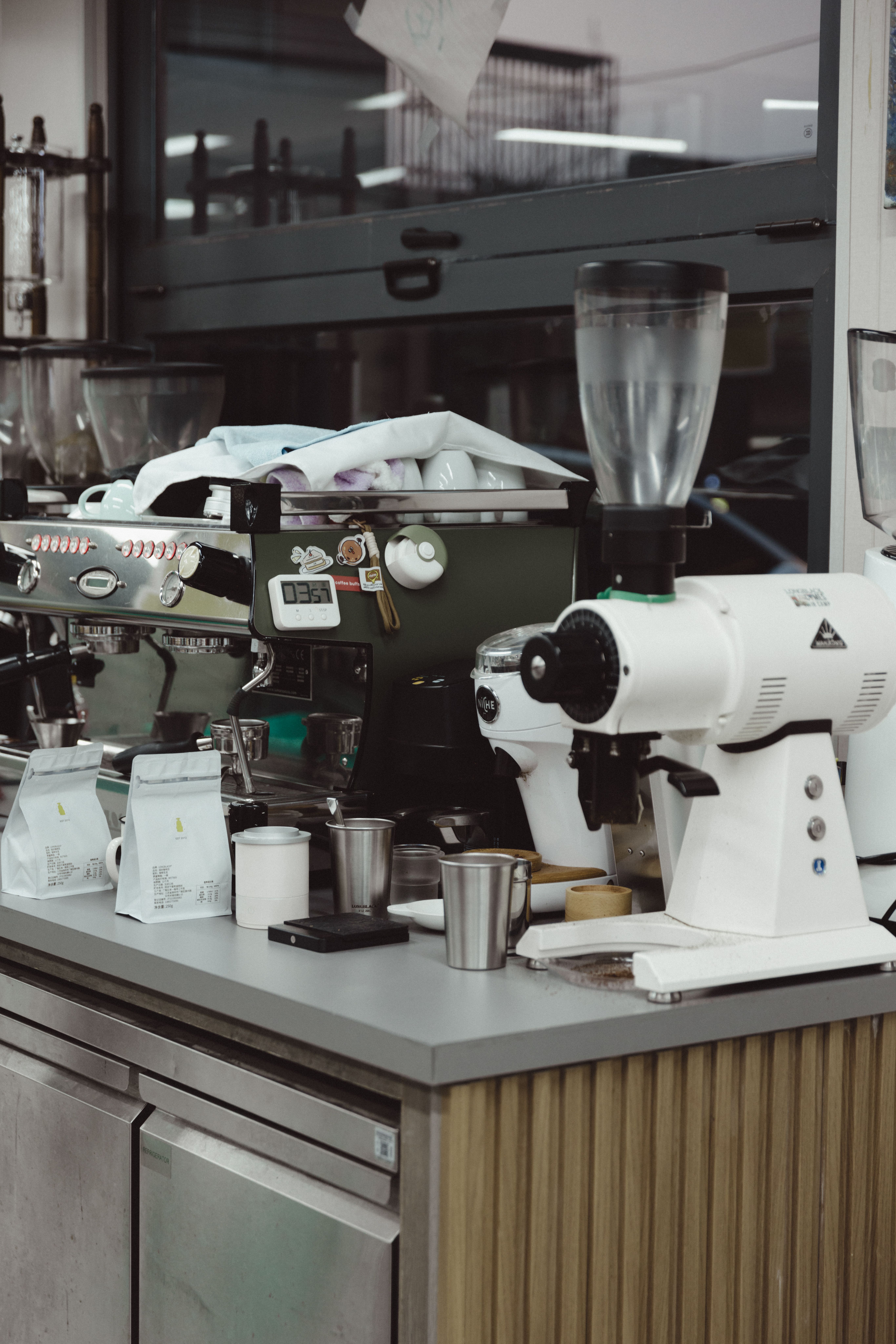 Commercial Coffee Setup in Modern Cafe · Free Stock Photo
