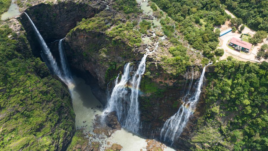 Vasudhara Falls photo 2