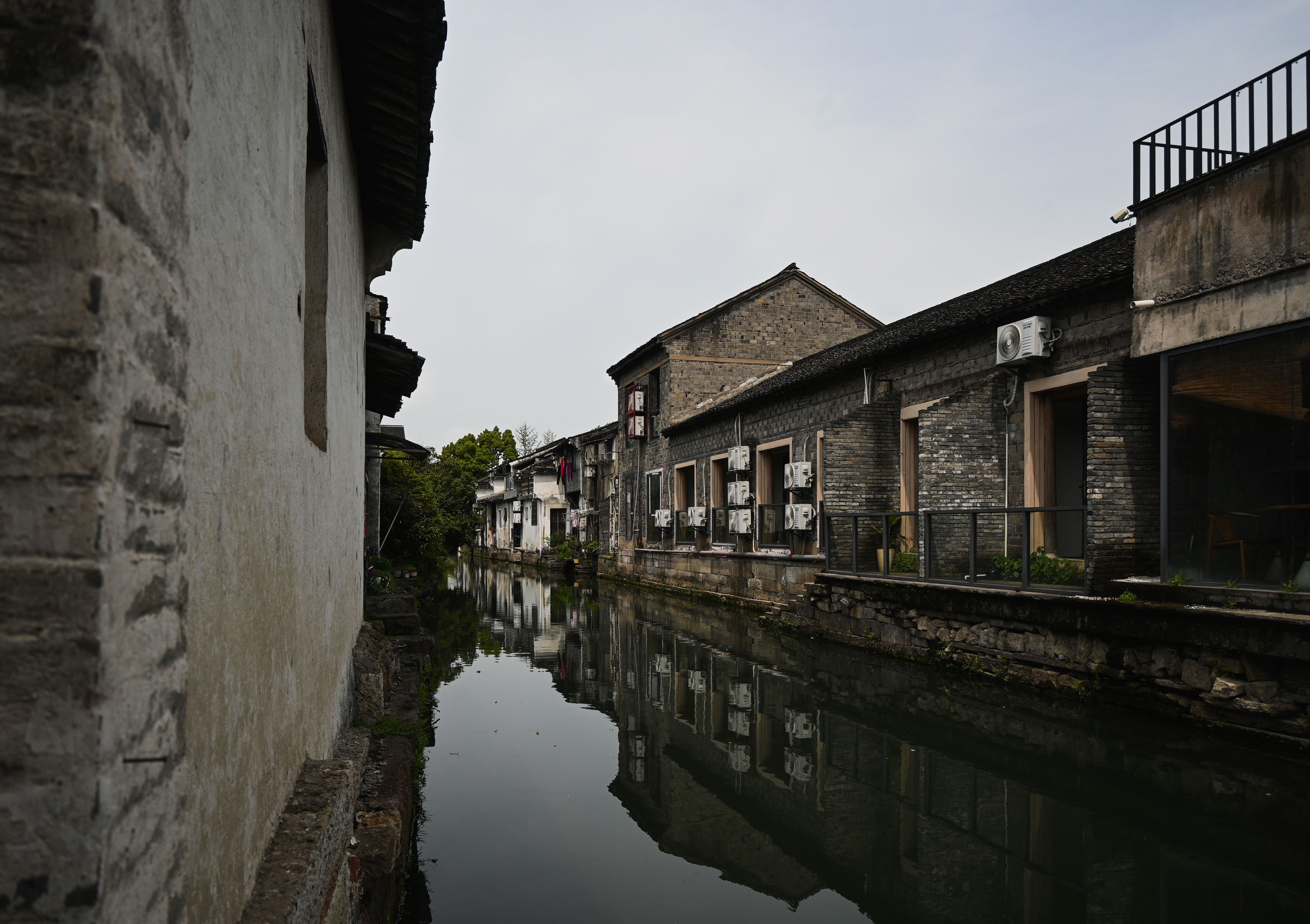 Guangxi ancient Lingqu canal Qin Dynasty history — Photo by 木 灬