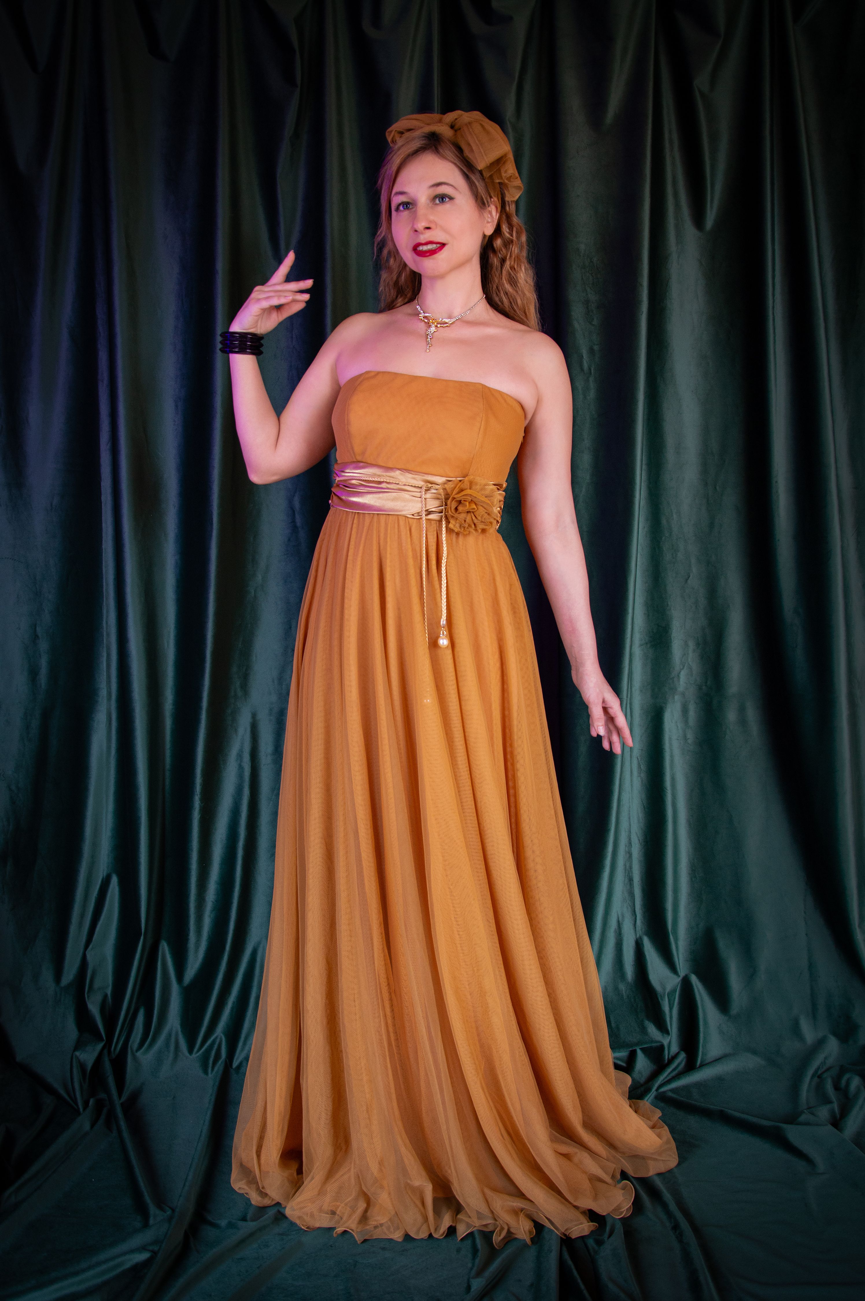 Vintage Style Formal Gowns Photos, Download The BEST Free Vintage Style Formal  Gowns Stock Photos & HD Images