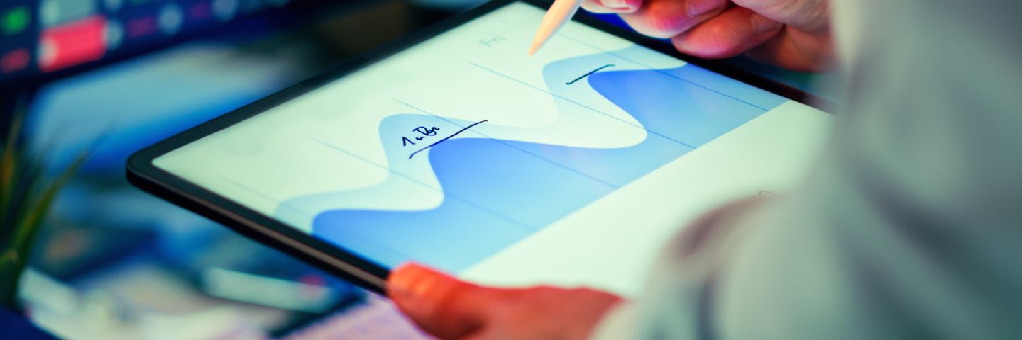 分析ダッシュボードの画面のイメージ写真
