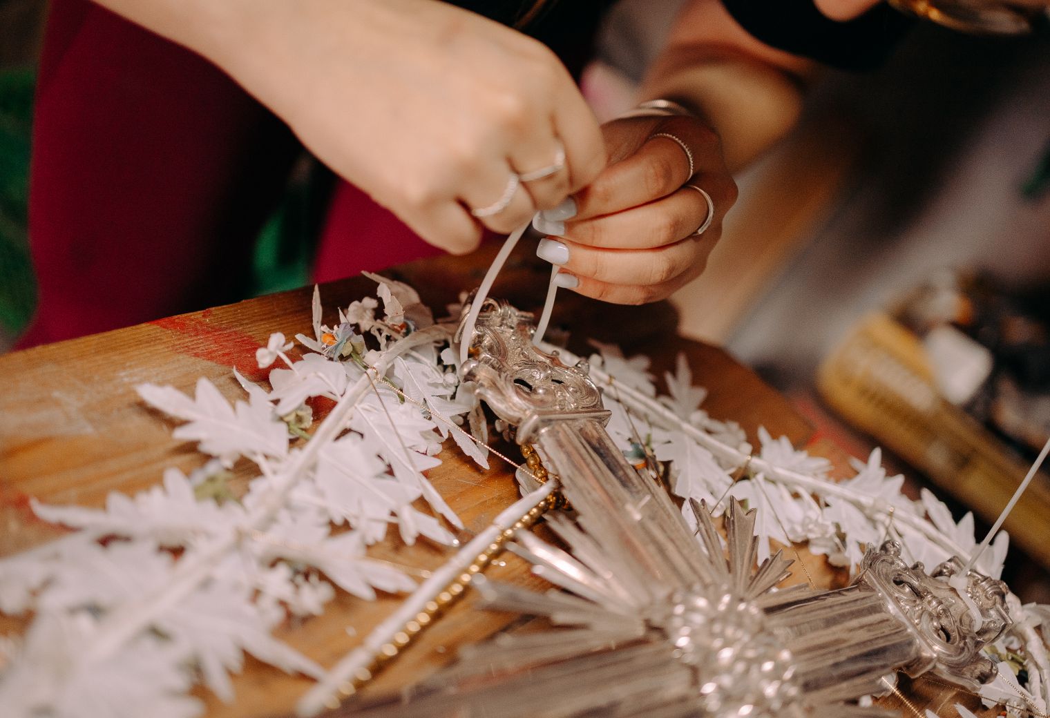 Featherstone — professional packers wrapping and boxing belongings