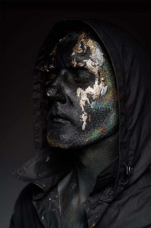 Black and Gold Face Paint