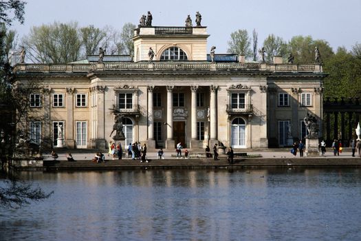 Lazienki Park royal palace — Warsaw