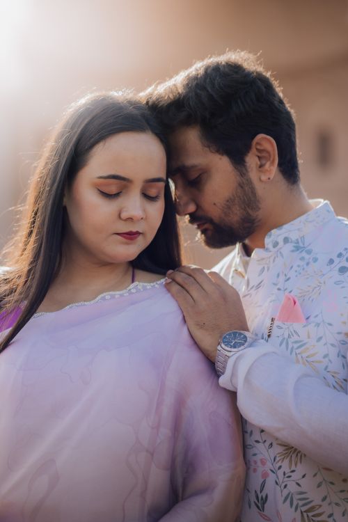 Romantic Indian Couple in Traditional Attire · Free Stock Photo