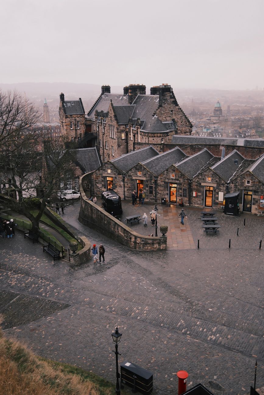 Edinburgh Castle & Royal Mile: Guided Walking Tour