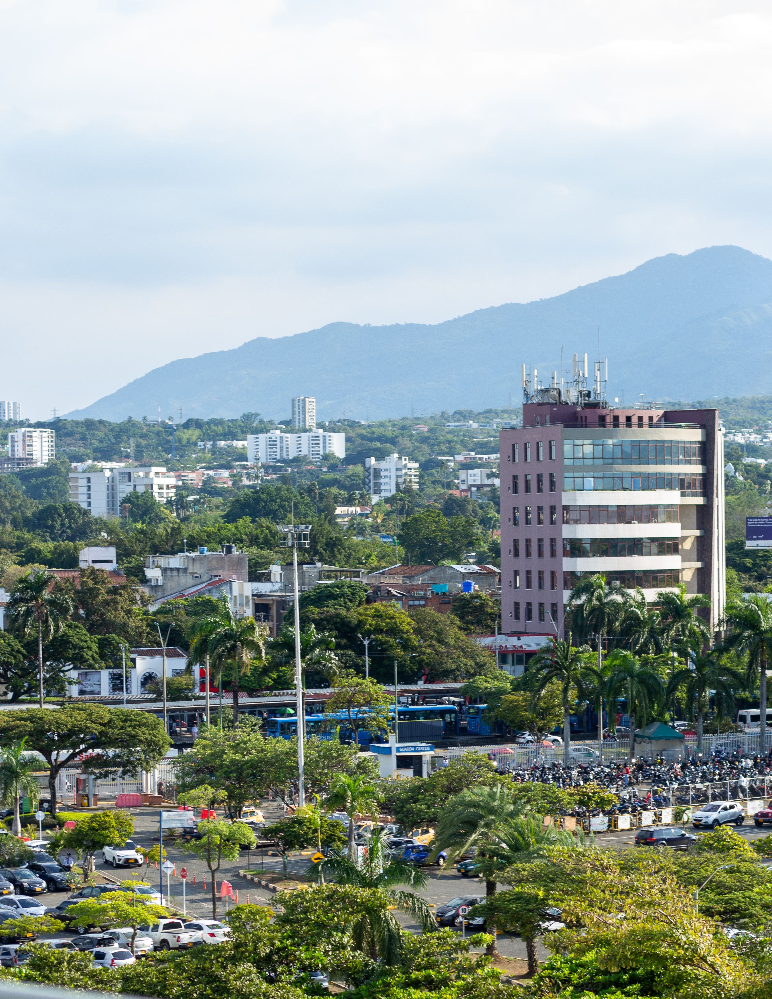 Ponce desarrolla ecosistemas industriales vinculados a manufactura y crecimiento empresarial estratégico