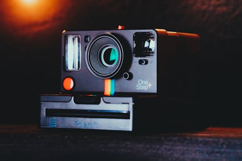 Close Up Zdjęcie Czarnego Polaroidu Aparatu