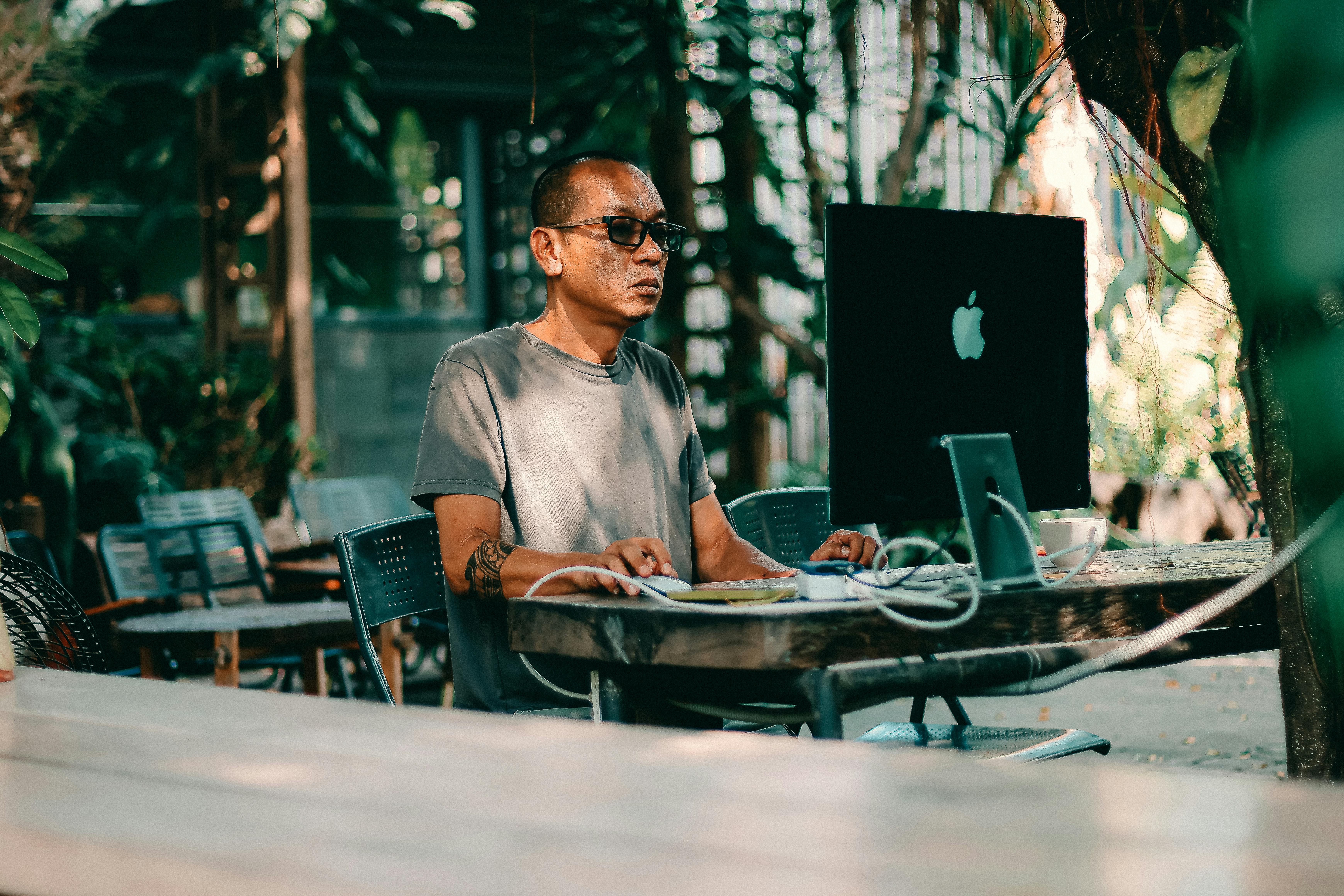 Remote Work Is a Chance to Do Something Meaningful — Photo by 🇻🇳🇻🇳Nguyễn Tiến Thịnh 🇻🇳🇻🇳 on Pexels