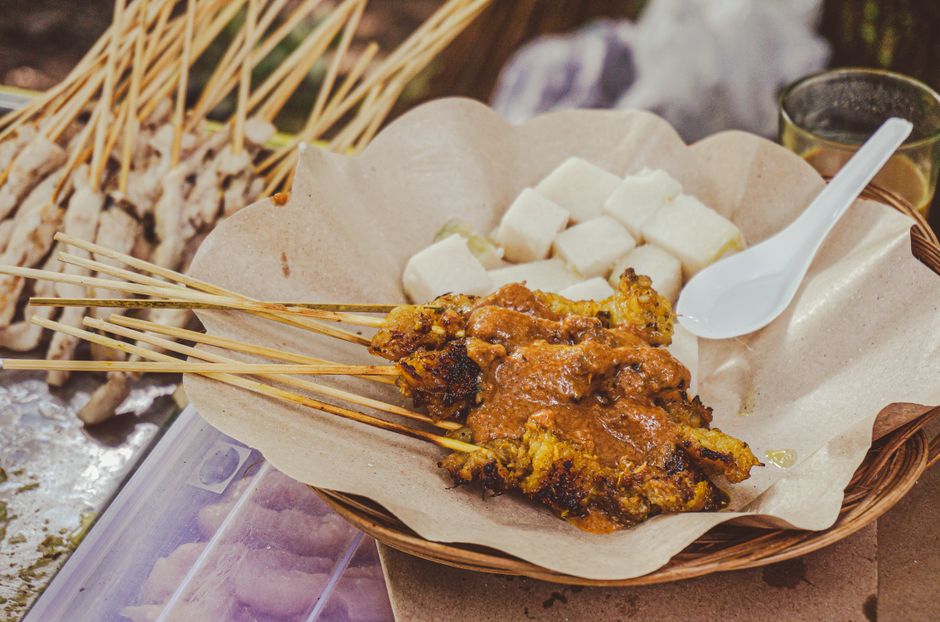 Tofu Satay with Peanut Sauce