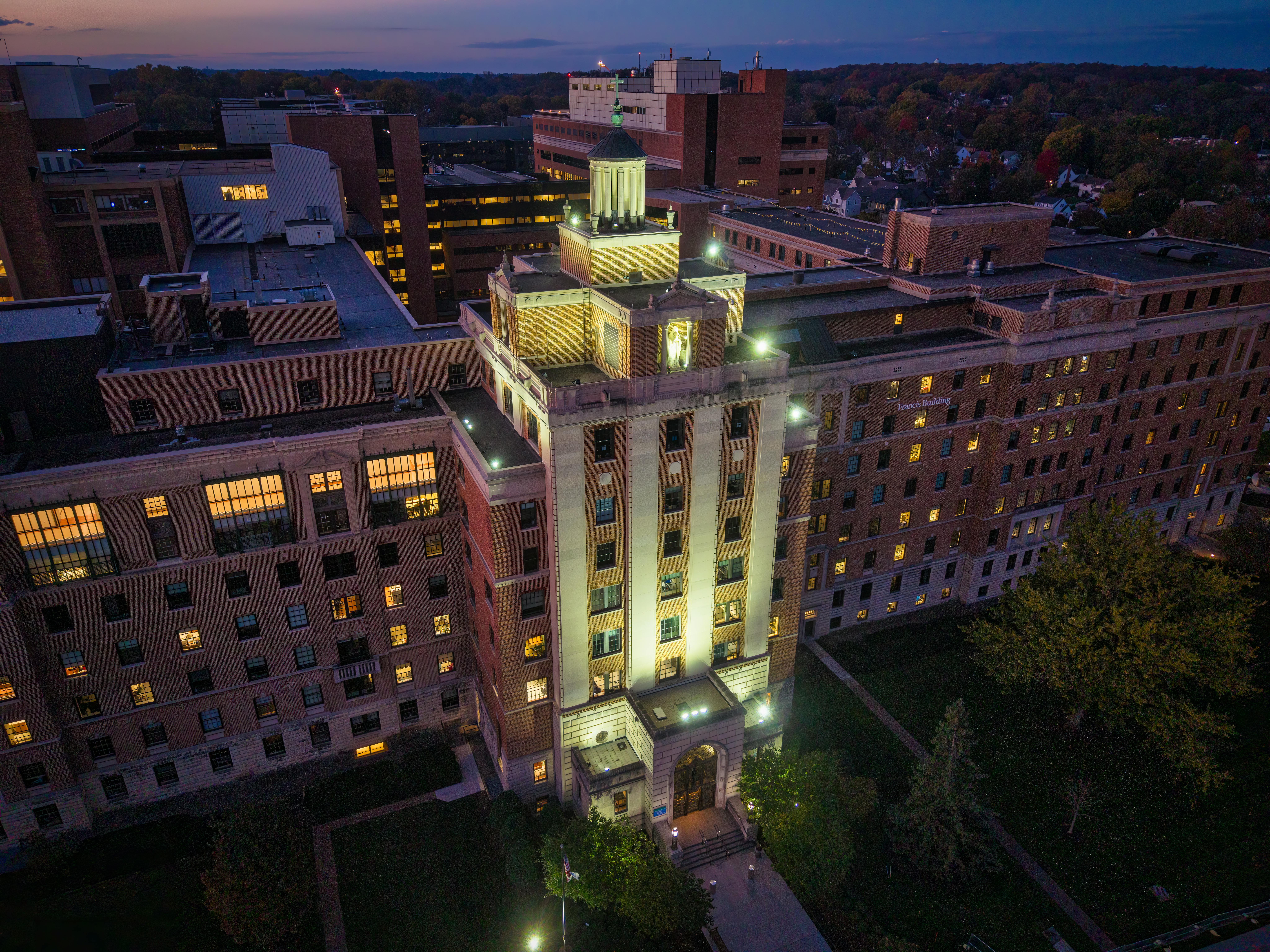 Cleveland Clinic main campus adds Saturday elective surgery hours — Photo by Tom Fisk on Pexels