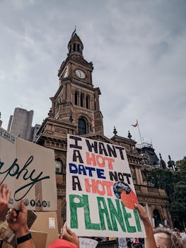 Thousands attend Australia anti-immigration rallies