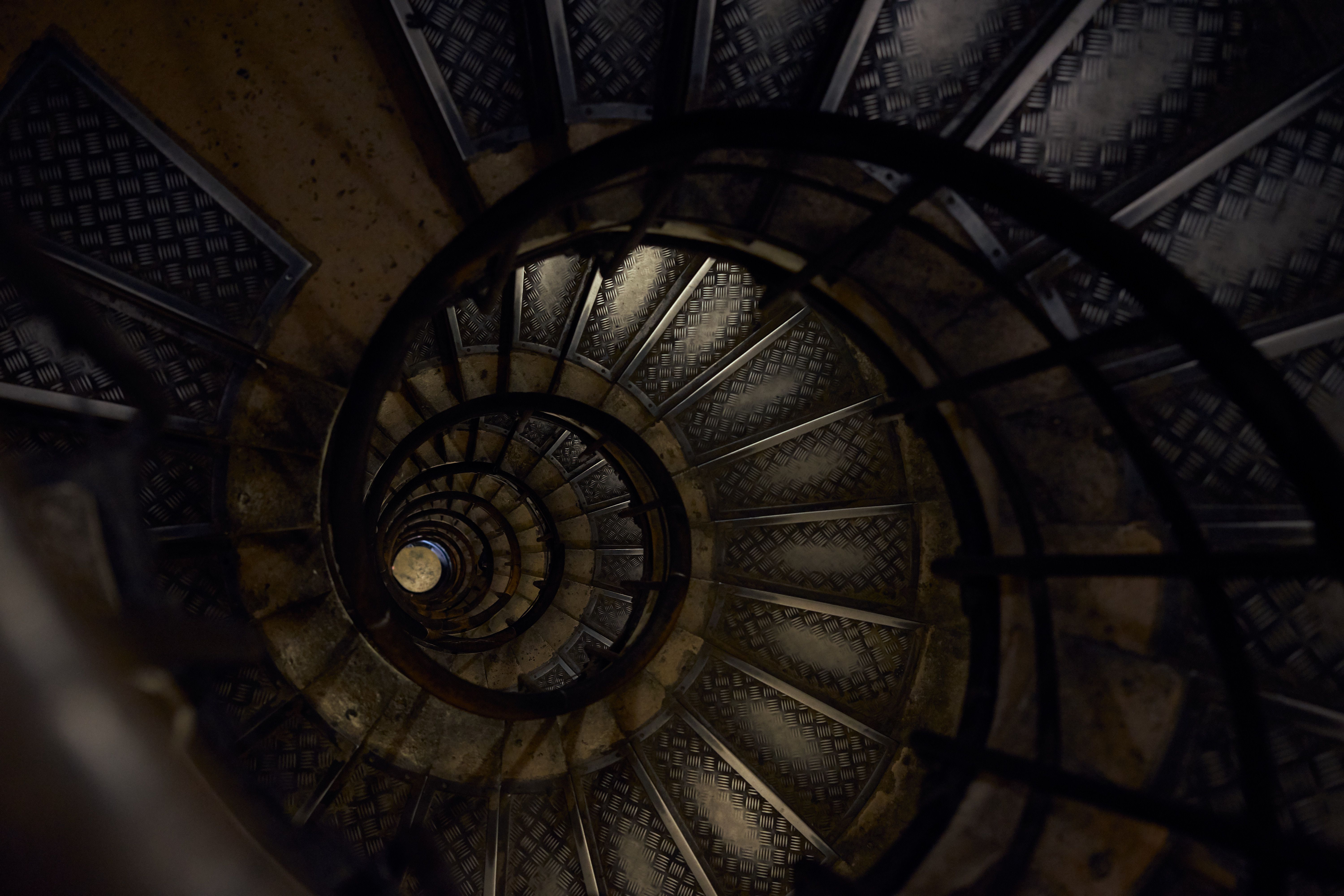 Dizzying Spiral Staircase with Single Guardrail Once Led to Top of Eiffel Tower