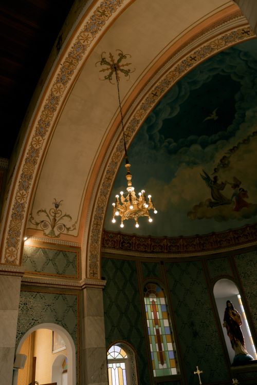 Intricate Church Interior with Painted Ceiling · Free Stock Photo