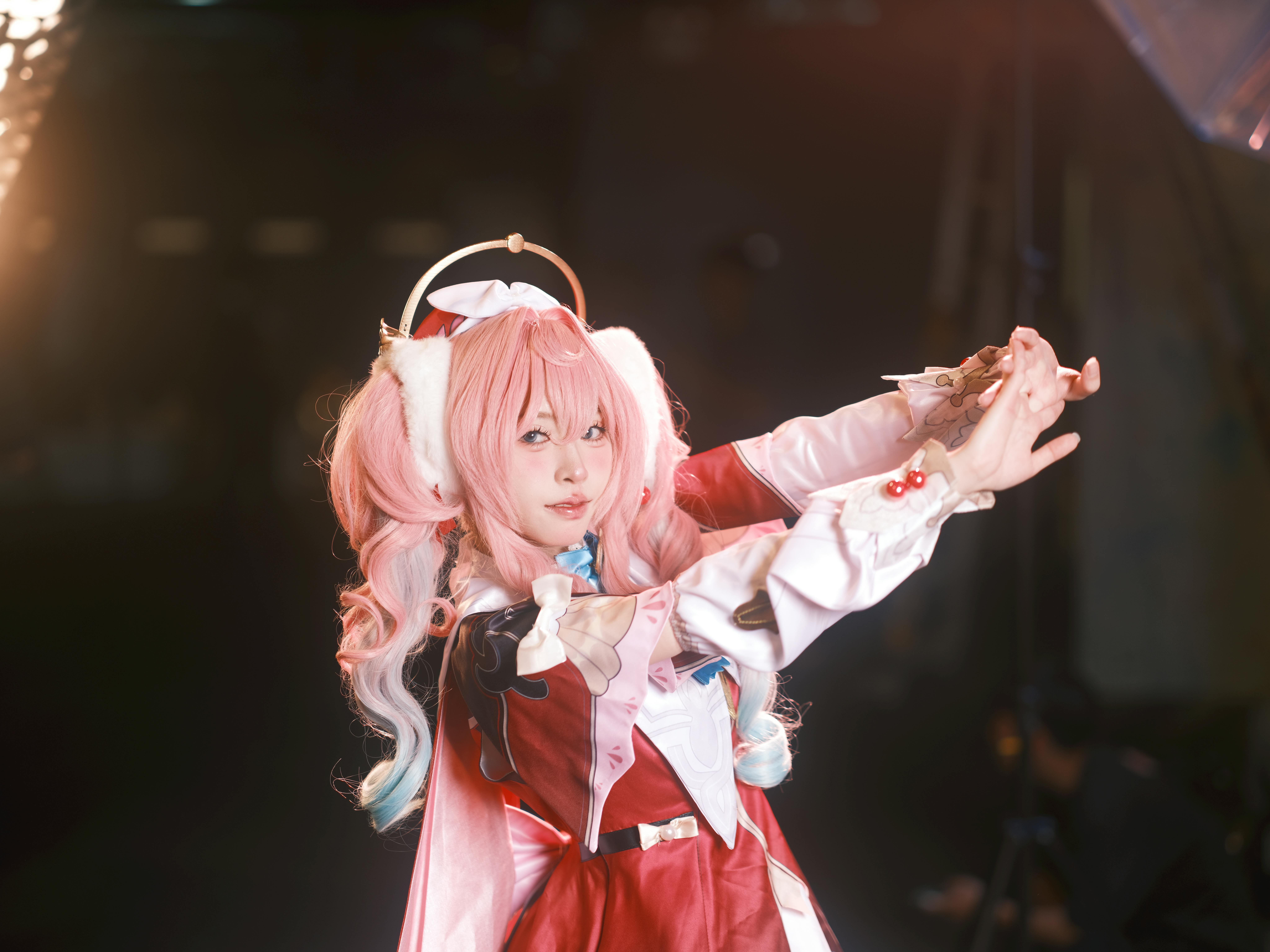 The once-low-key anime and manga subculture is now embracing a "painful lifestyle". — Photo by TBD Tuyên on Pexels