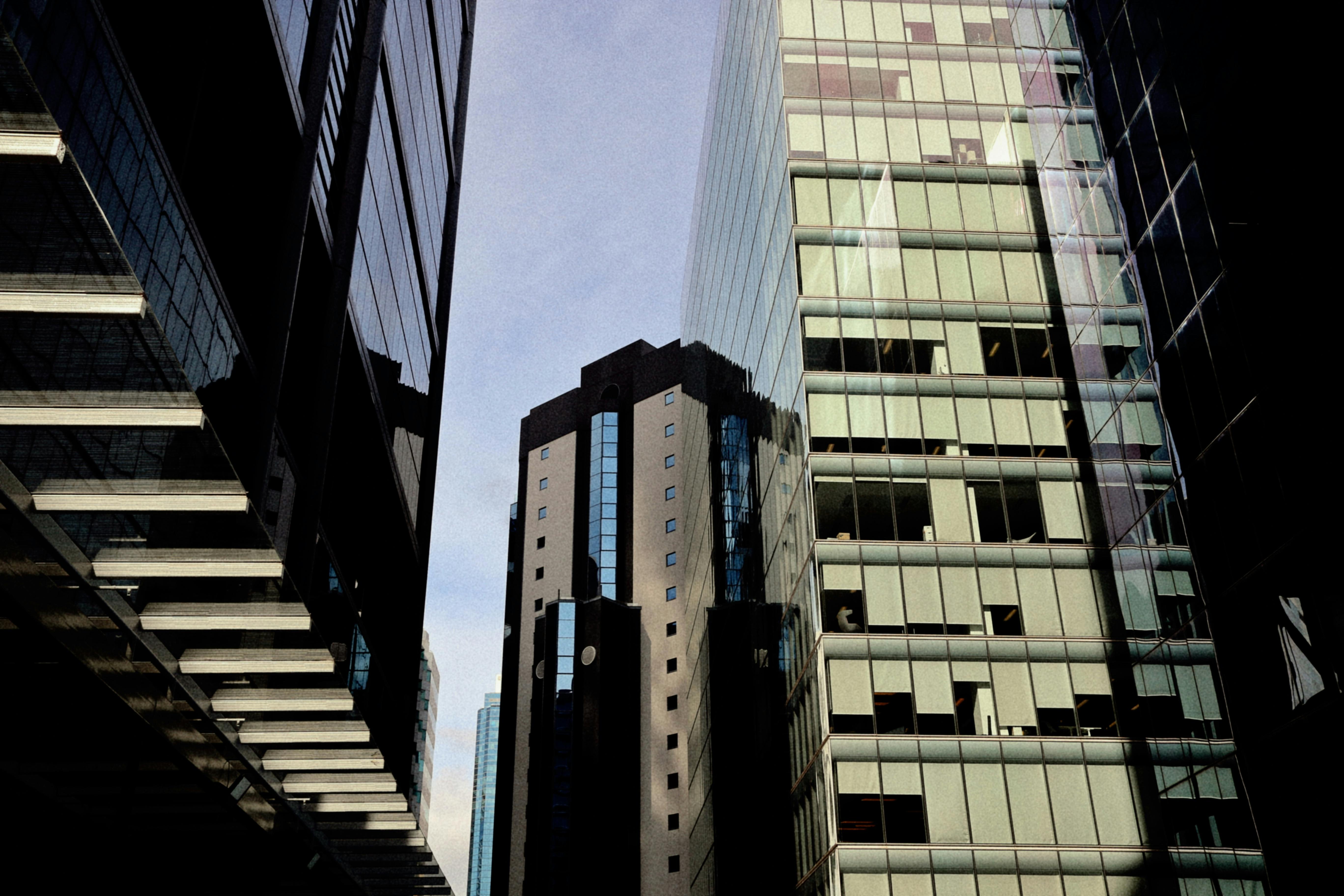 Australia is turning the spotlight on financial abuse in relationships. What can NZ learn? — Photo by Emily Kim on Pexels