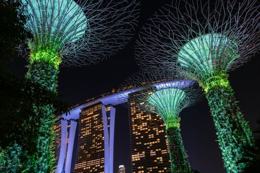 Faszinierendes Motiv in Singapur – Architektur Hintergrundbild