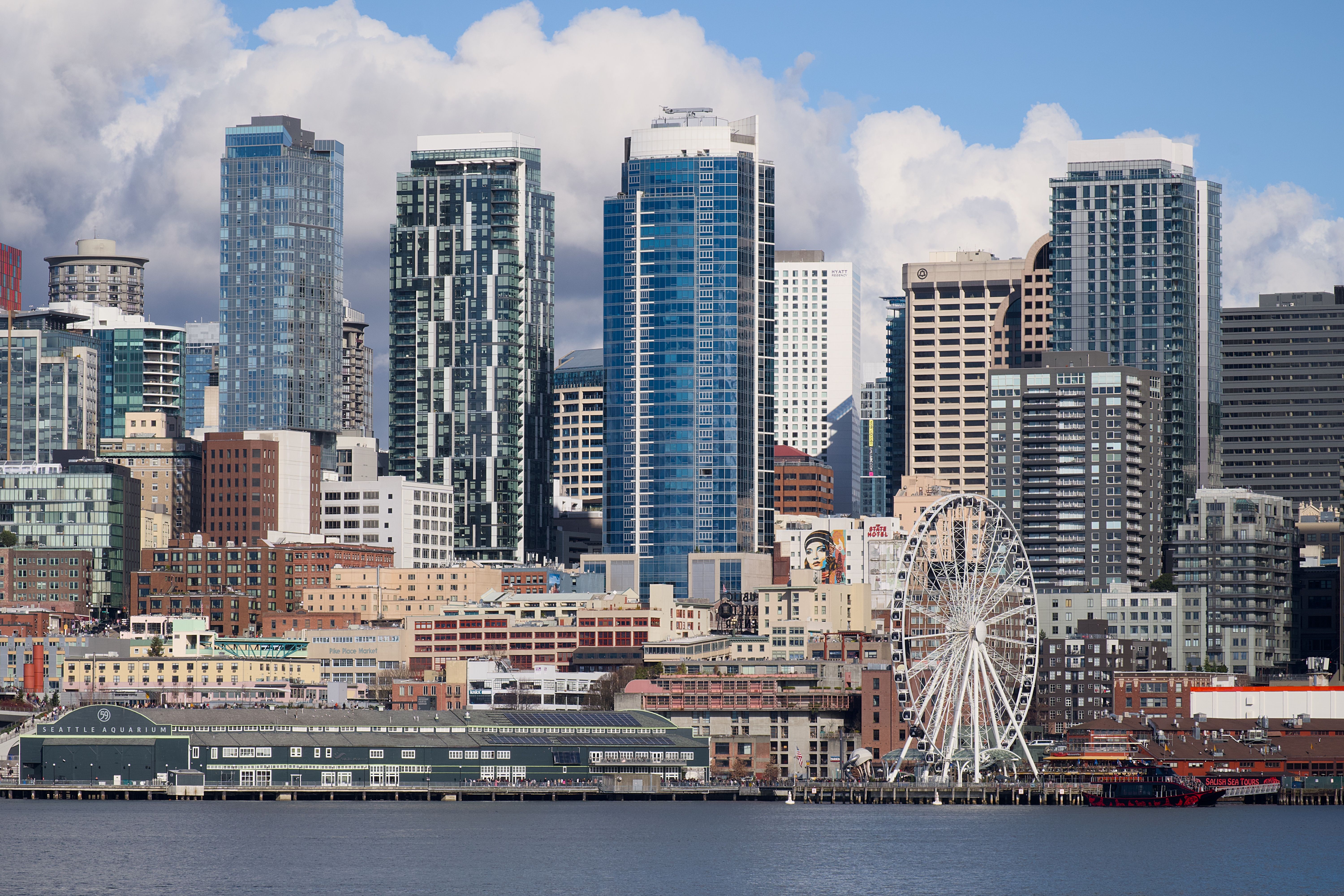 Seattle Skyline with Great Wheel and Skyscrapers · Free Stock Photo