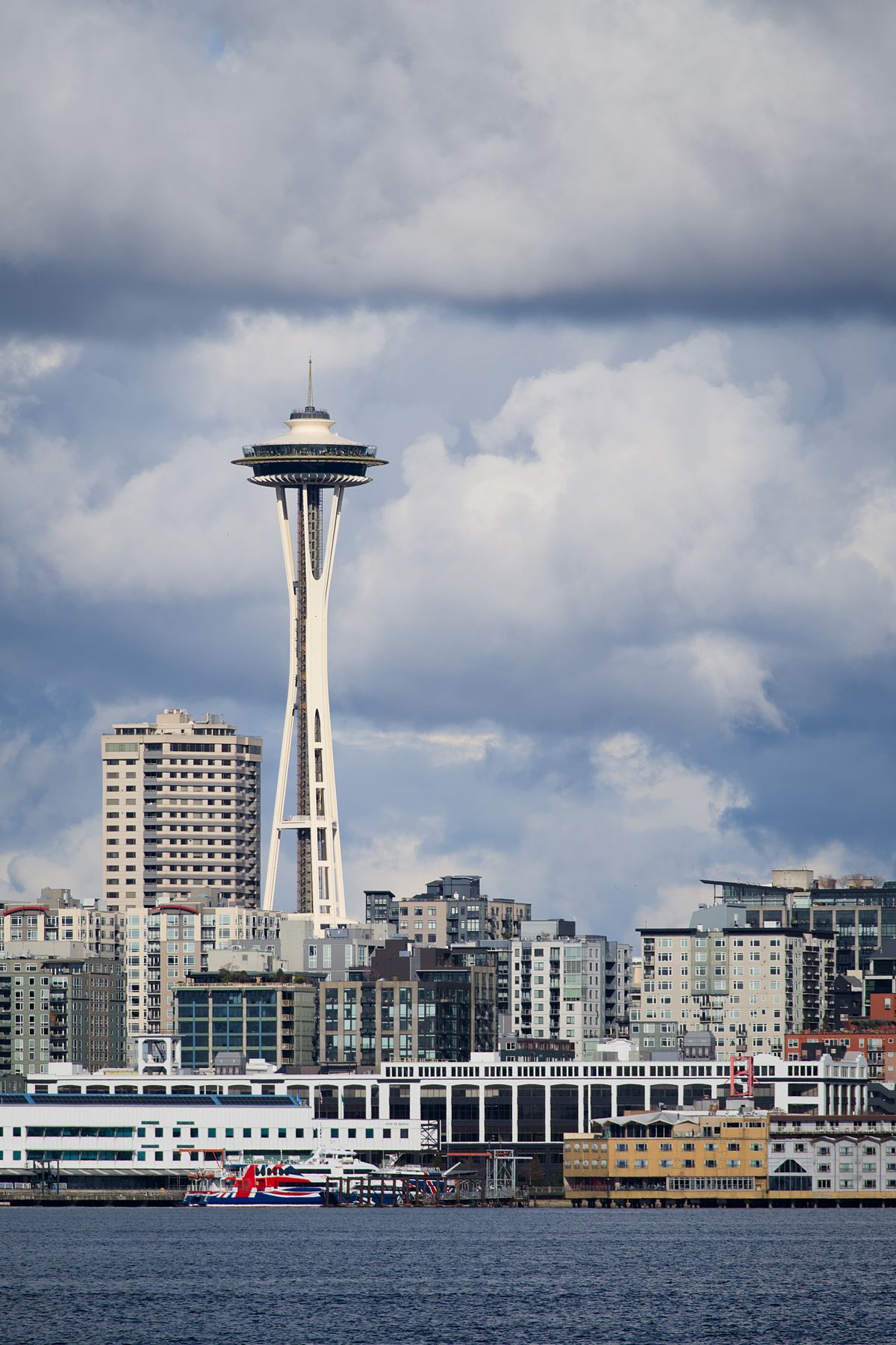 Seattle Skyline with Space Needle in View · Free Stock Photo