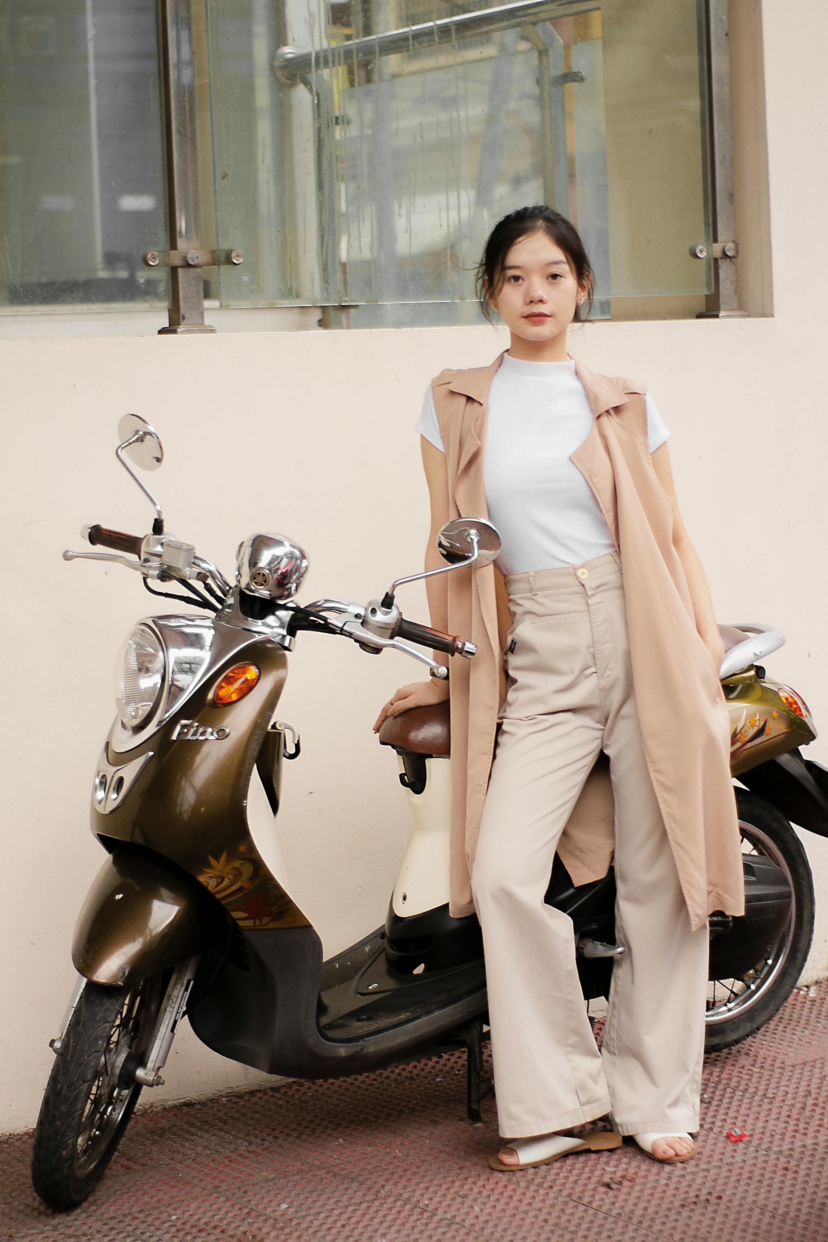 Stylish young ethnic woman in white shirt and leather jacket · Free ...