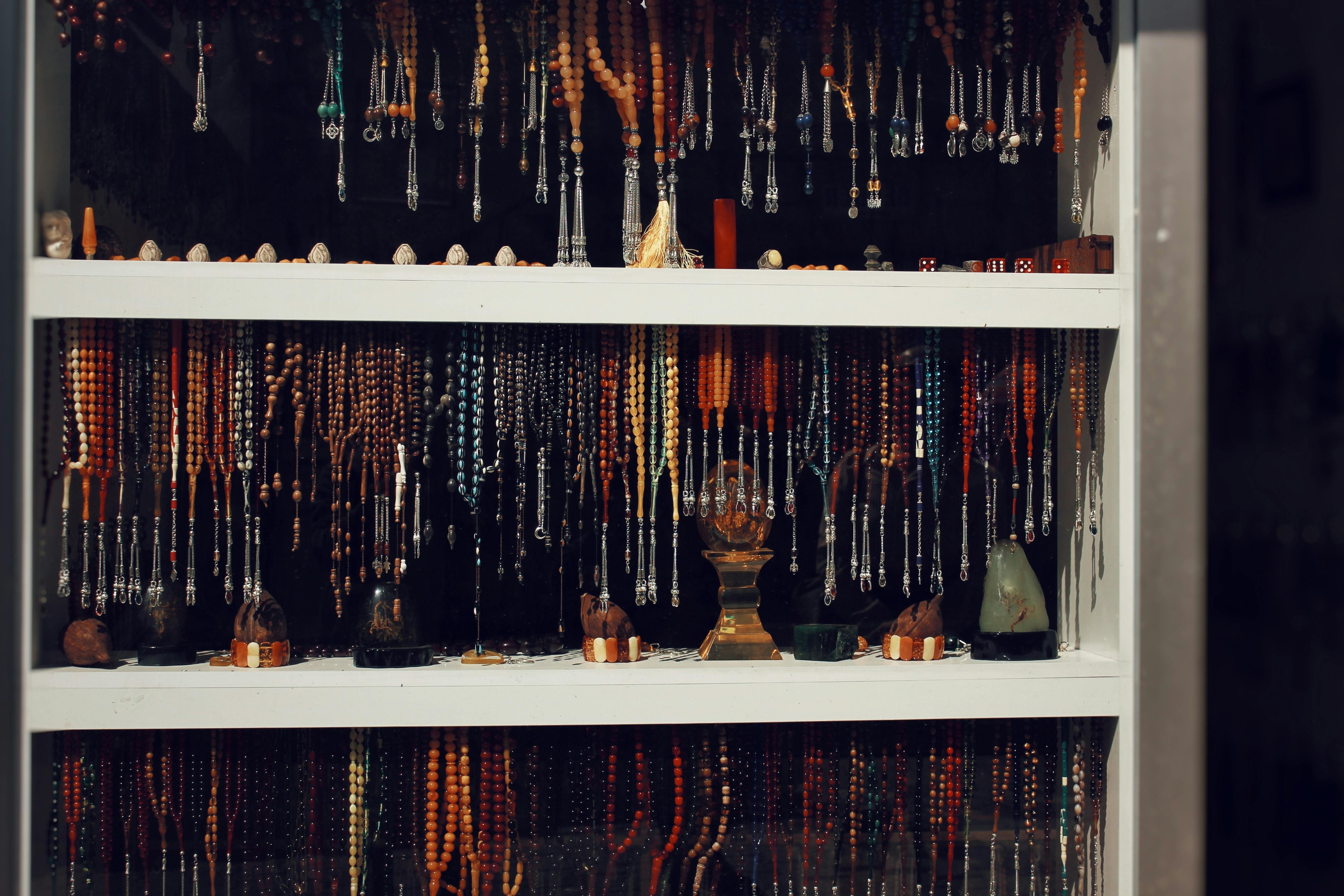 Win ST Shop merchandise in our LifeSTyle giveaway! — Photo by sivildikkatsizlik on Pexels