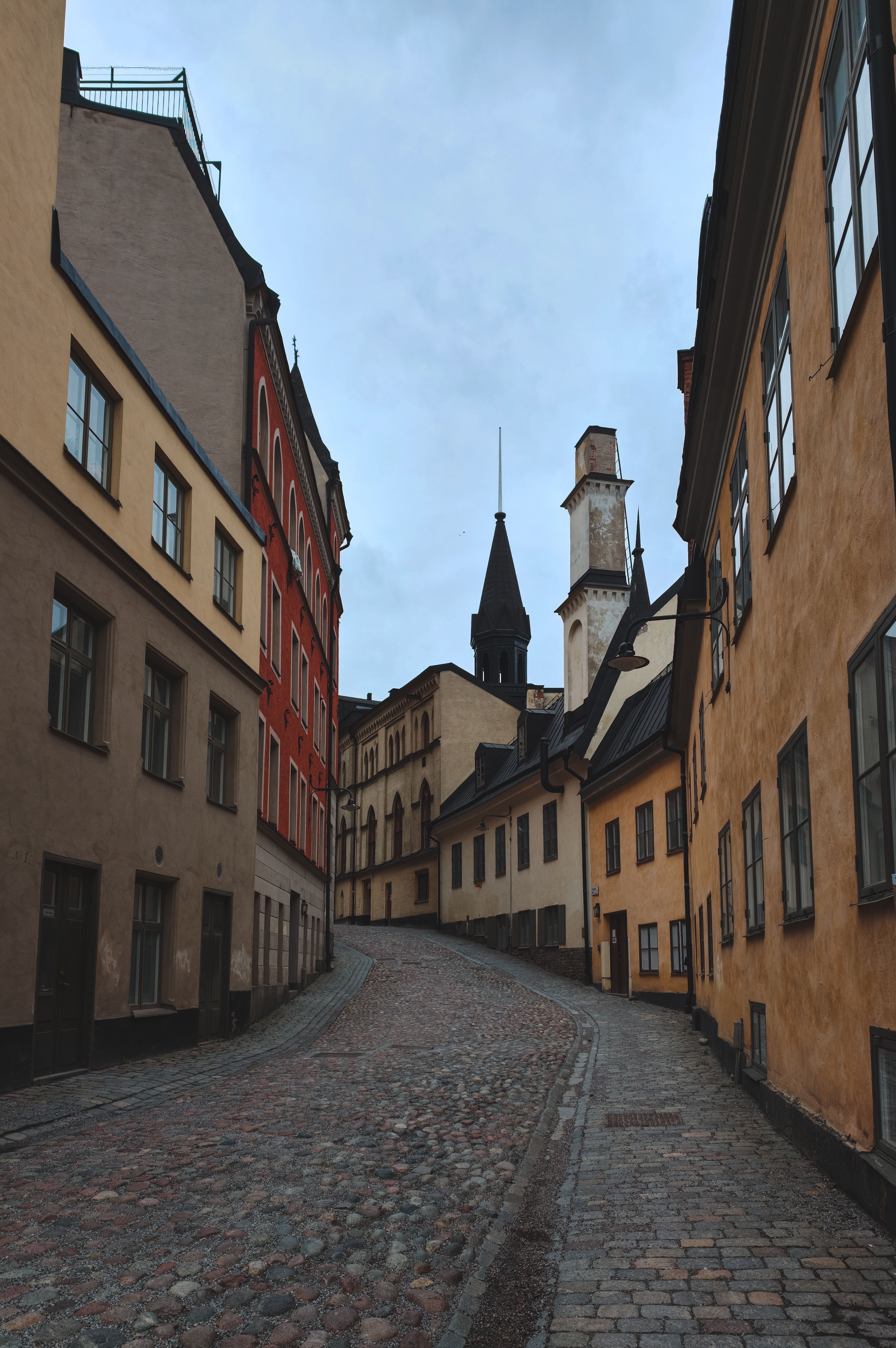 Charming European Cobblestone Street in Old Town · Free Stock Photo