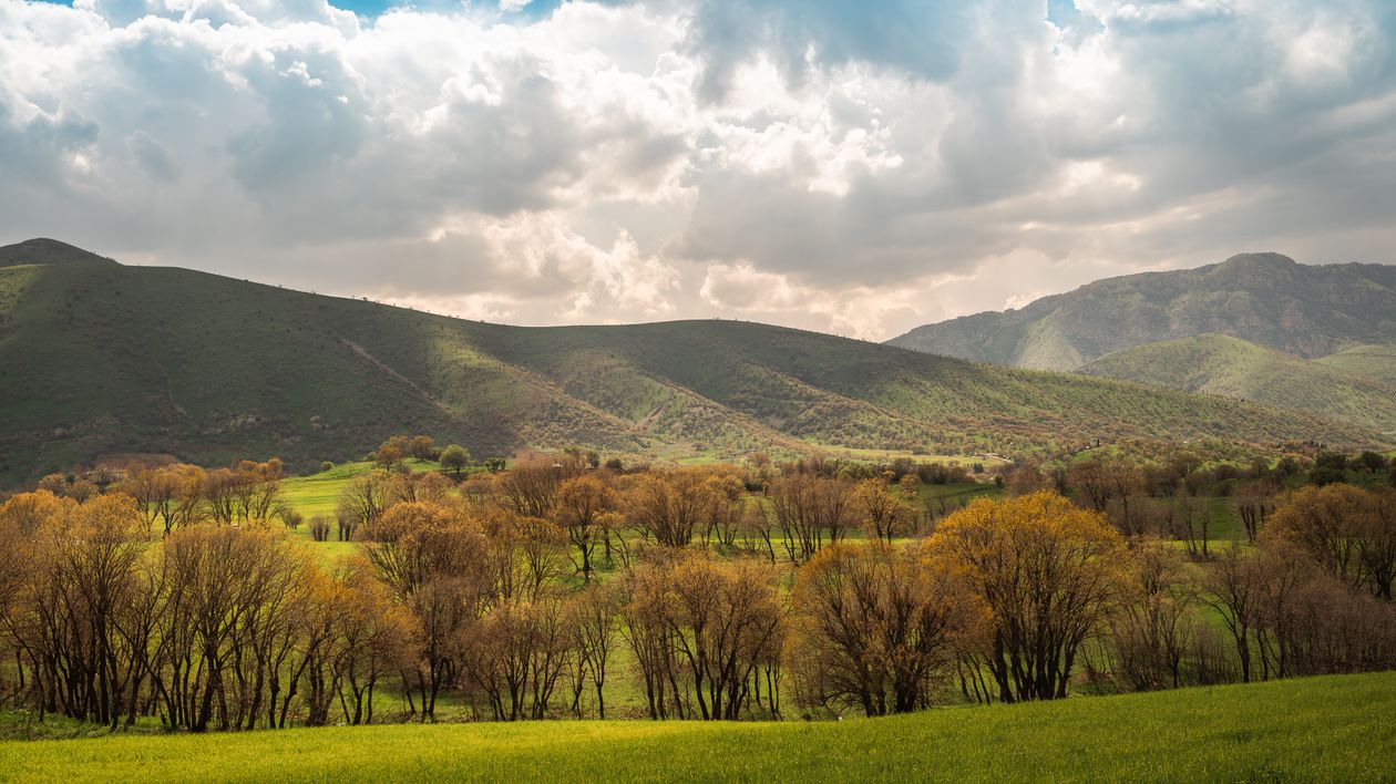 Iraqi Countryside Scenic Landscape View of Iraqi Hills and Meadows · Free Stock Photo