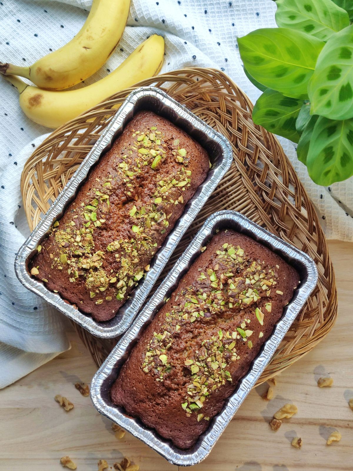 Pistachio Banana Bread alternate view