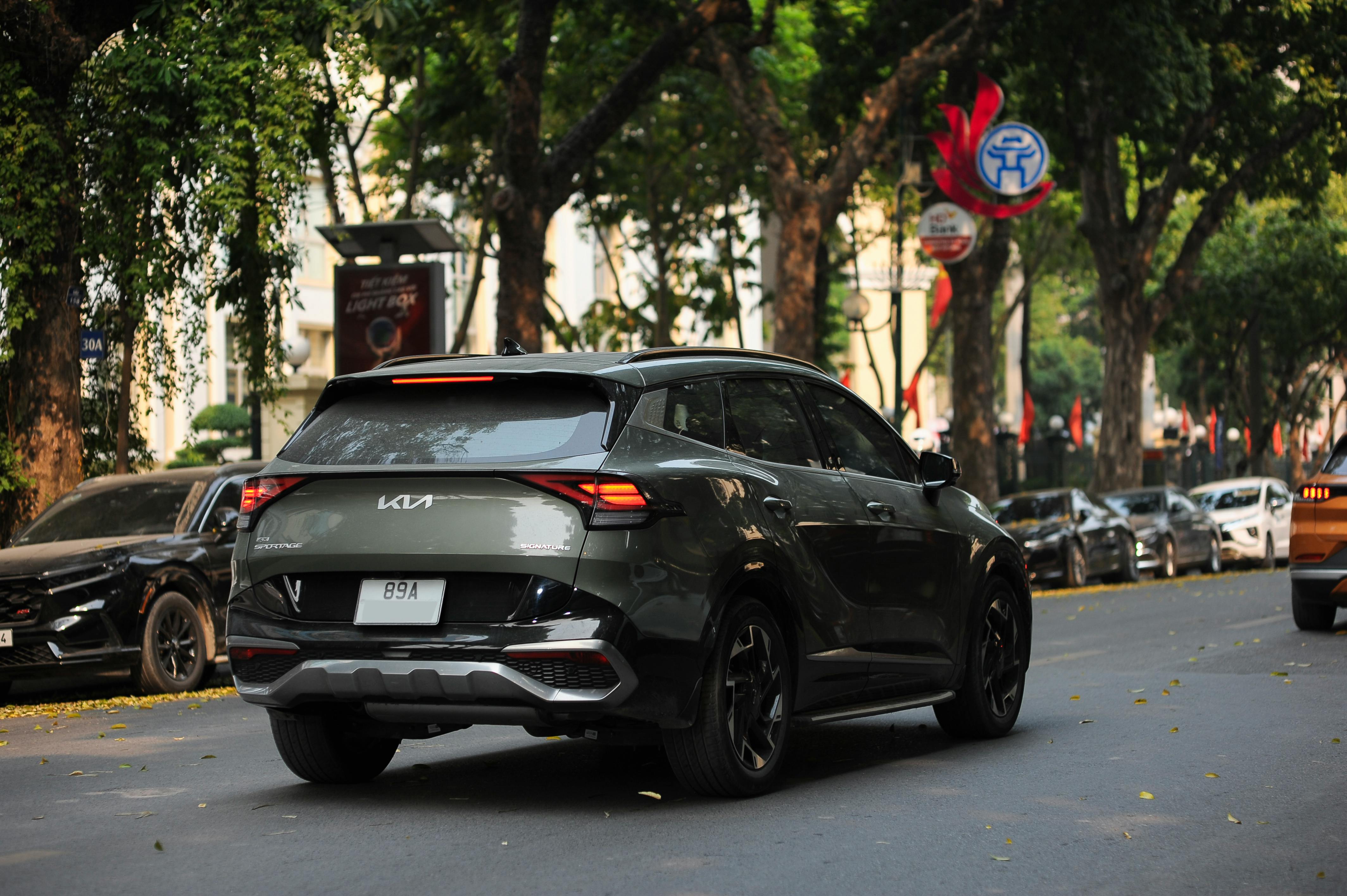 mobility mileage mobility car types — Photo by Thang Nguyen on Pexels