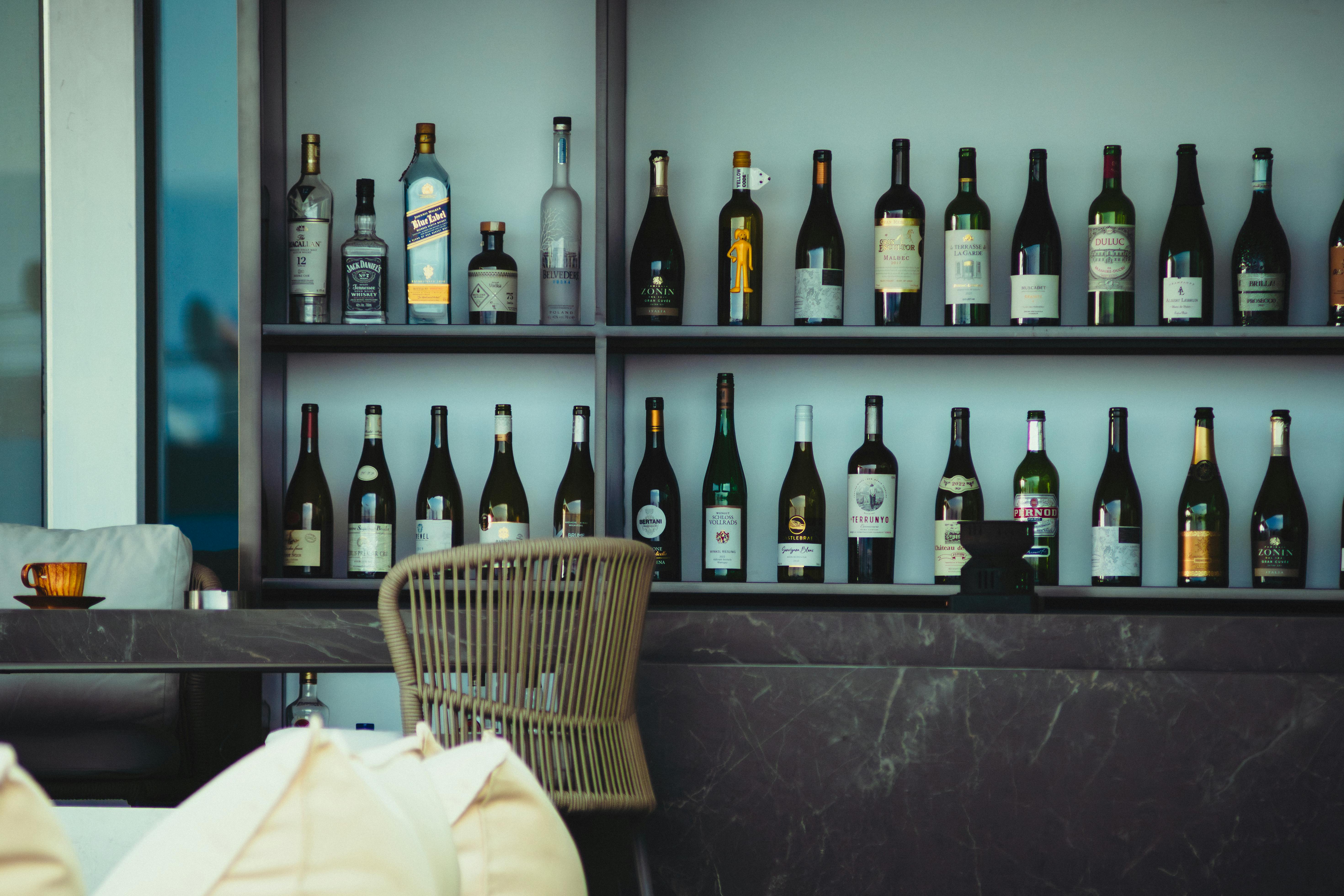 general sports bar — Photo by Matthew Jesús on Pexels