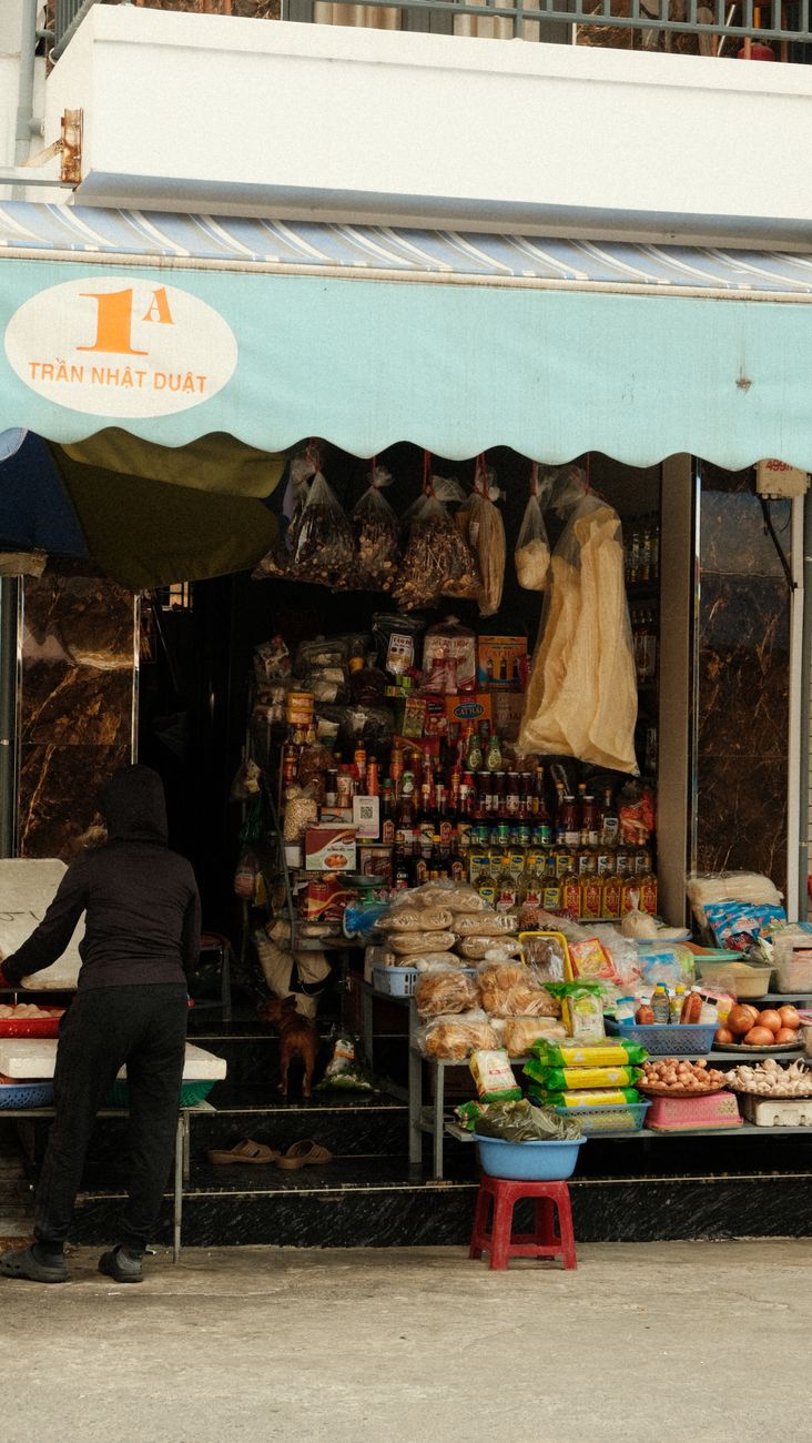 Nothing like a good walk through the local market ๐ถ