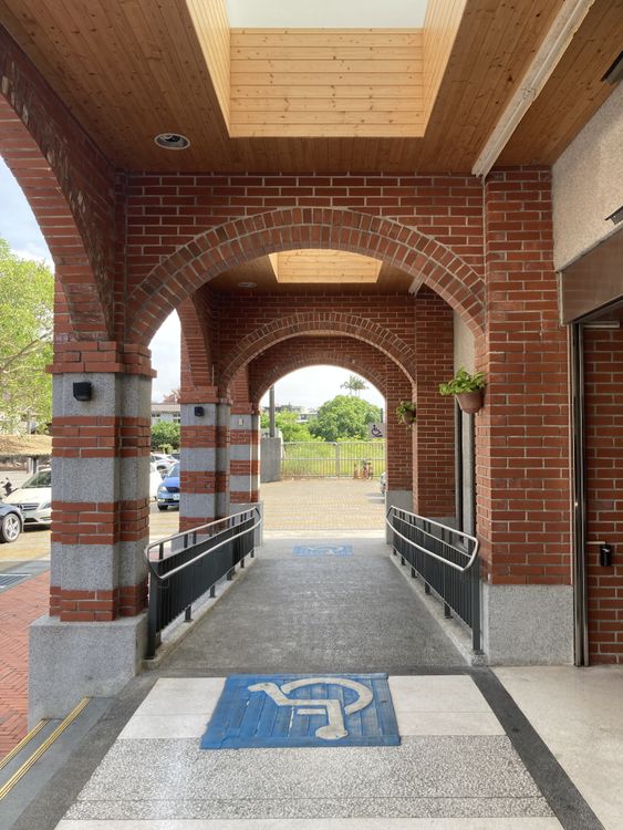 Passage Ramb Arched Brick Passage with Accessibility Ramp in Taiwan · Free Stock Photo