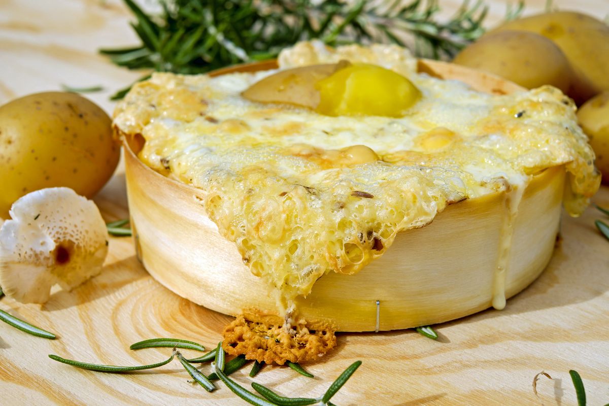 Calories du fromage : les plus et moins caloriques - Focus sur la ricotta : un fromage demi-écrémé et modéré (170 kcal/100g)