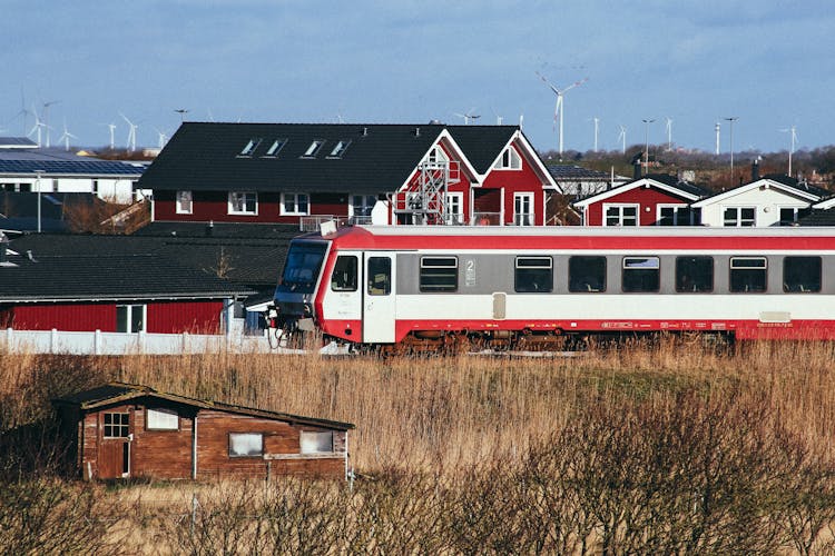 Discover the USA's Natural Wonders by Rail thumbnail