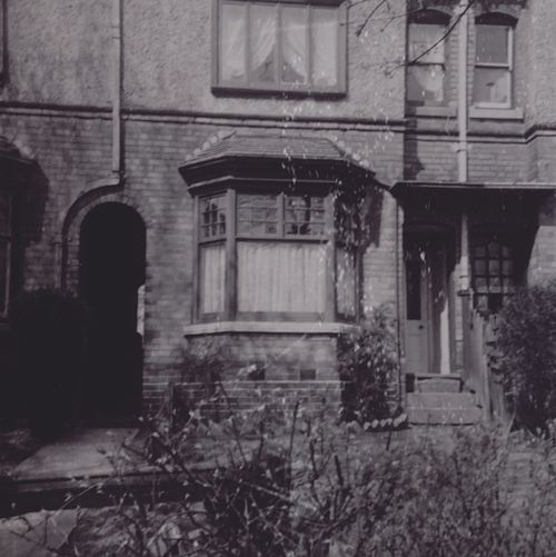 Free Grayscale image of an abandoned house with vintage architecture. Stock Photo