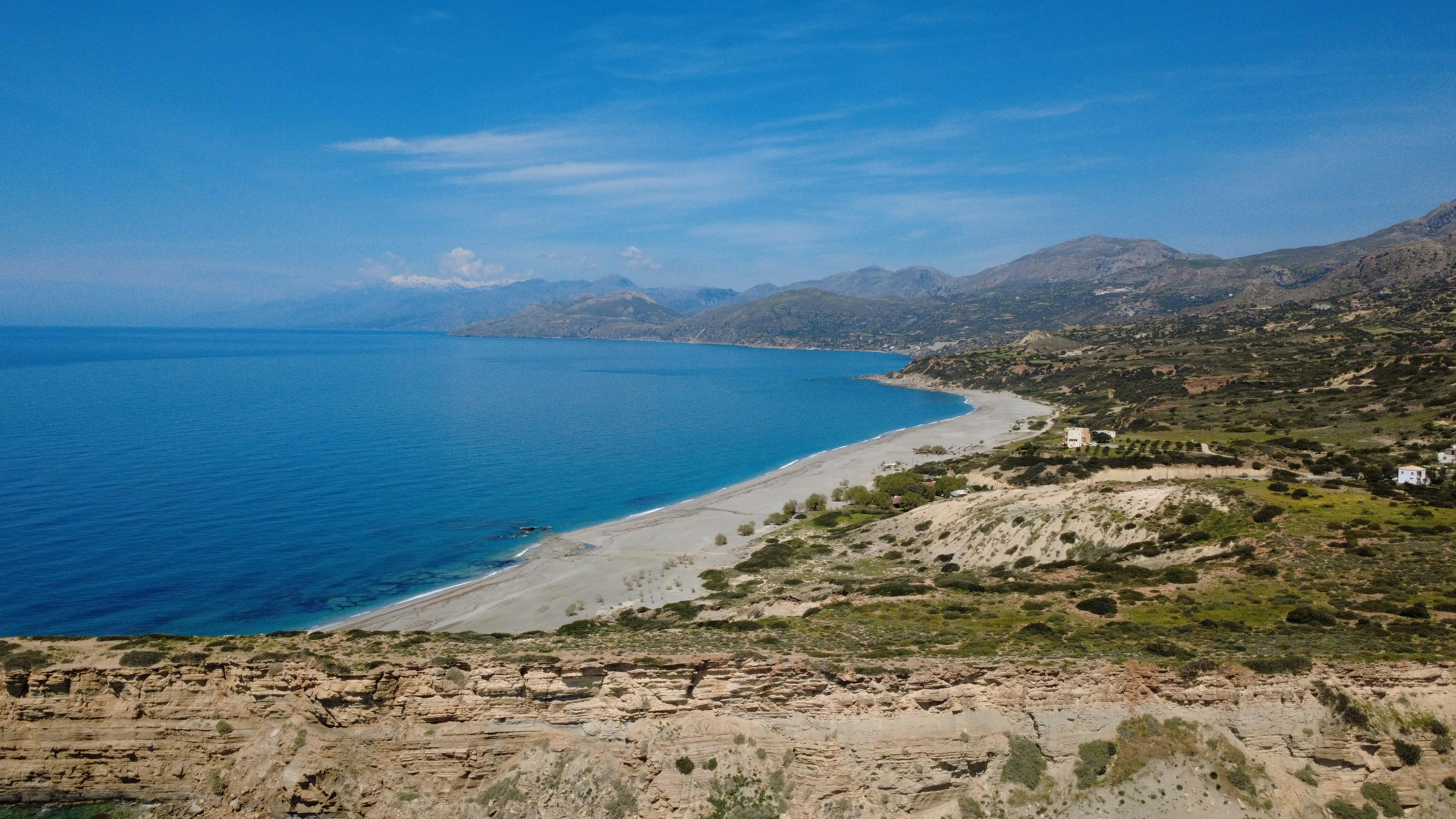 חוף טריופטרה (Triopetra Beach)