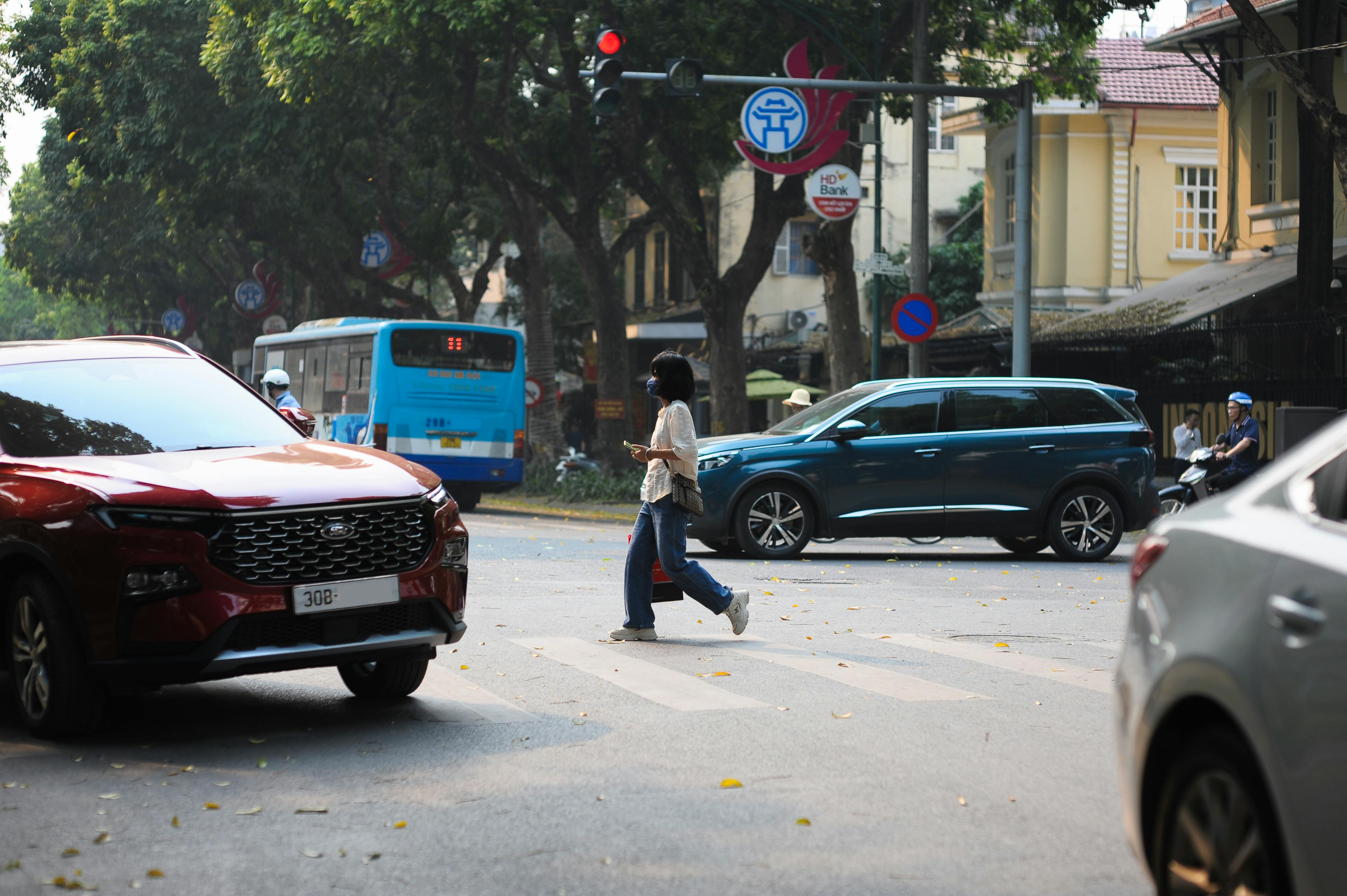 Toyota recalls Corolla Cross Hybrid SUVs over pedestrian warning sound issue — Photo by Thang Nguyen on Pexels