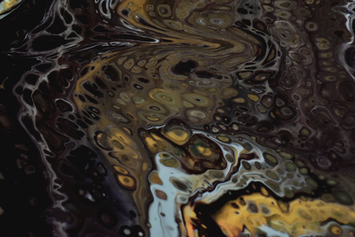 Defensive line holding shape during a corner in a football match