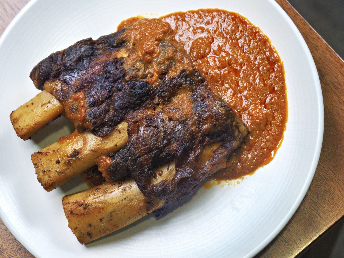 Slow Cooker Braised Short Ribs