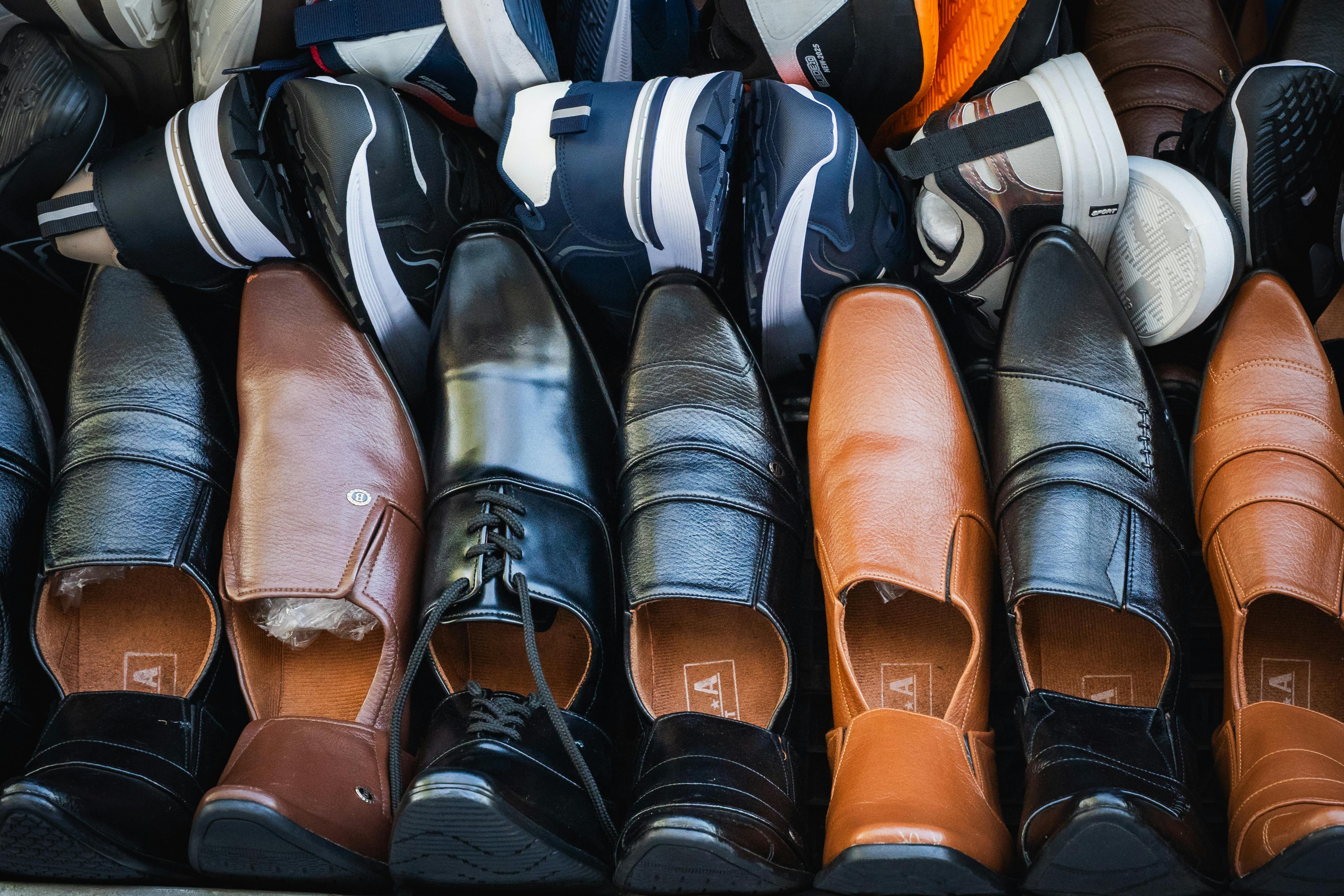 gardening shoes — Photo by Thilina Alagiyawanna on Pexels