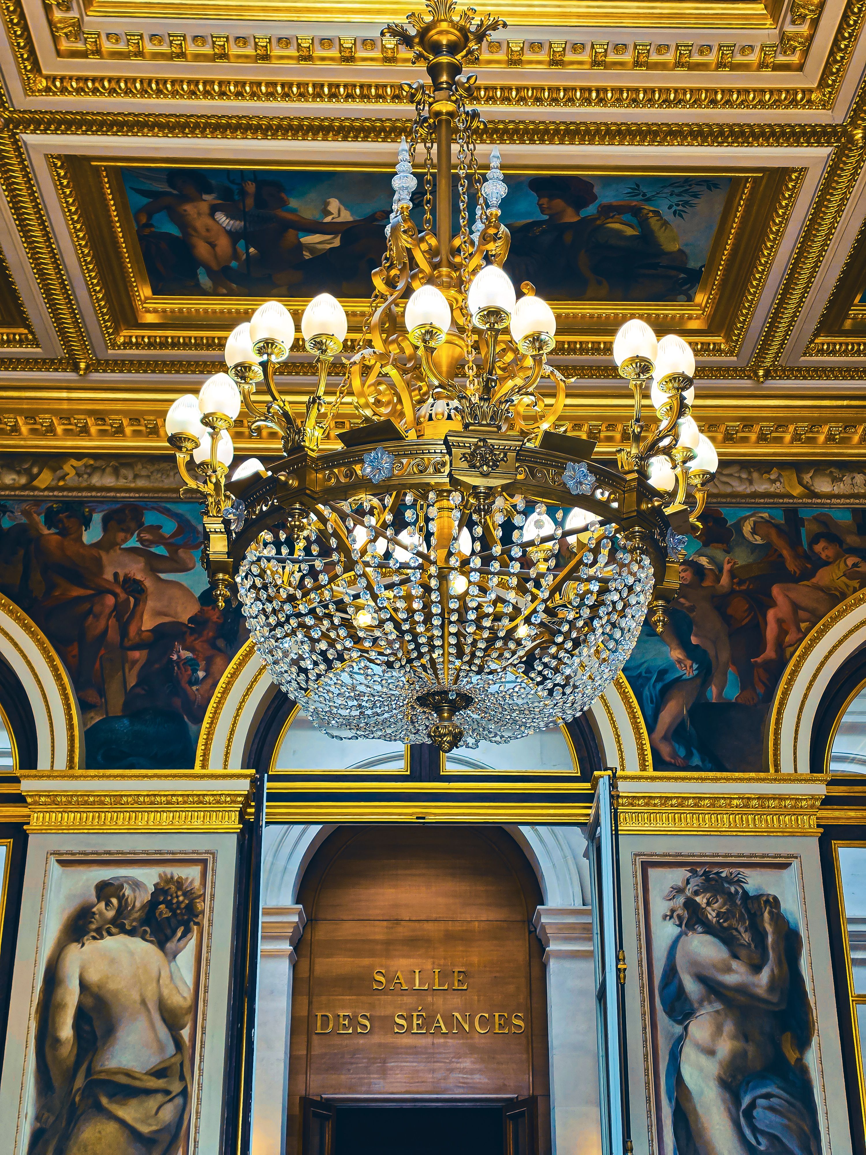 Ornate Chandelier in Paris Historical Room · Free Stock Photo
